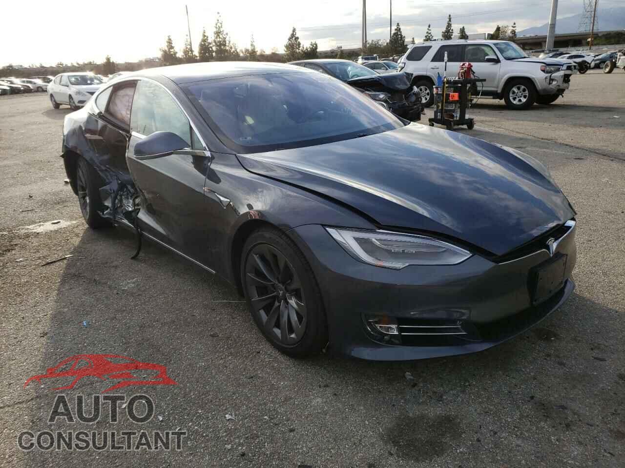TESLA MODEL S 2020 - 5YJSA1E2XLF391623