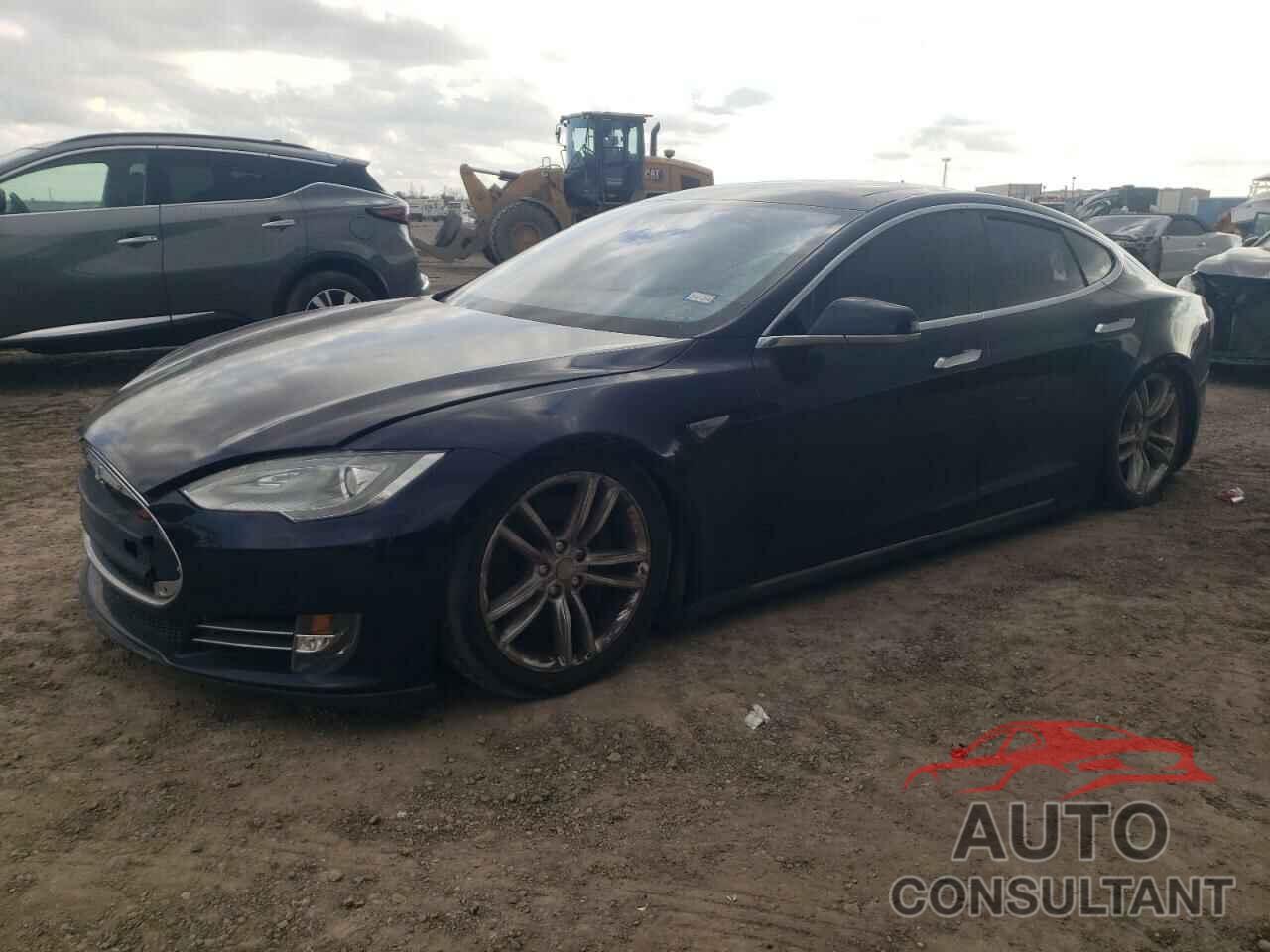 TESLA MODEL S 2013 - 5YJSA1AG6DFP11104