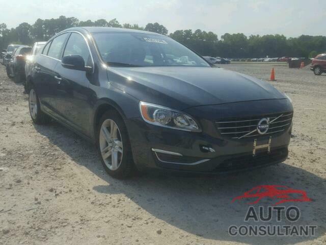 VOLVO S60 2015 - YV140MFK6F2365985