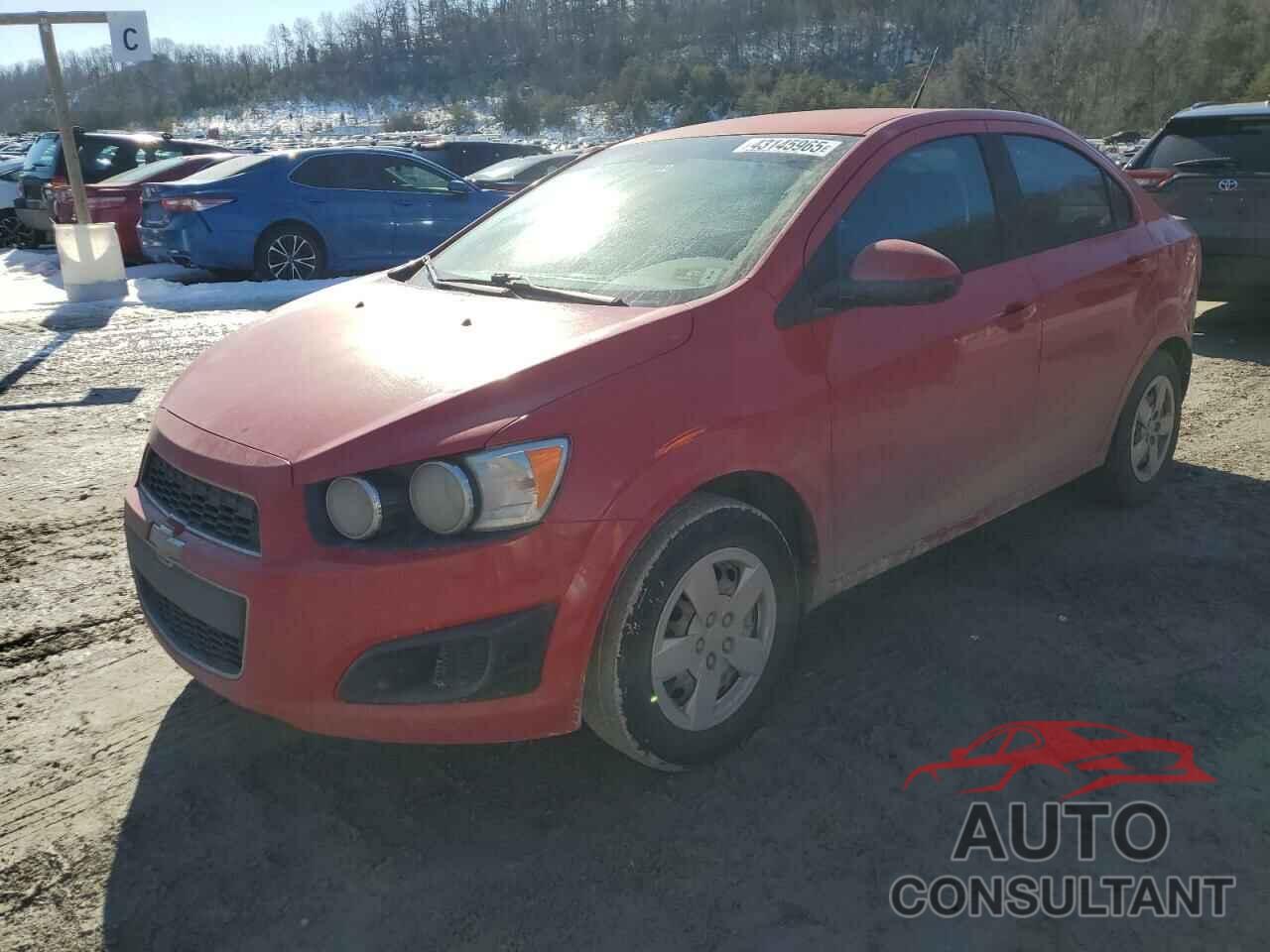 CHEVROLET SONIC 2013 - 1G1JB5SH4D4219372