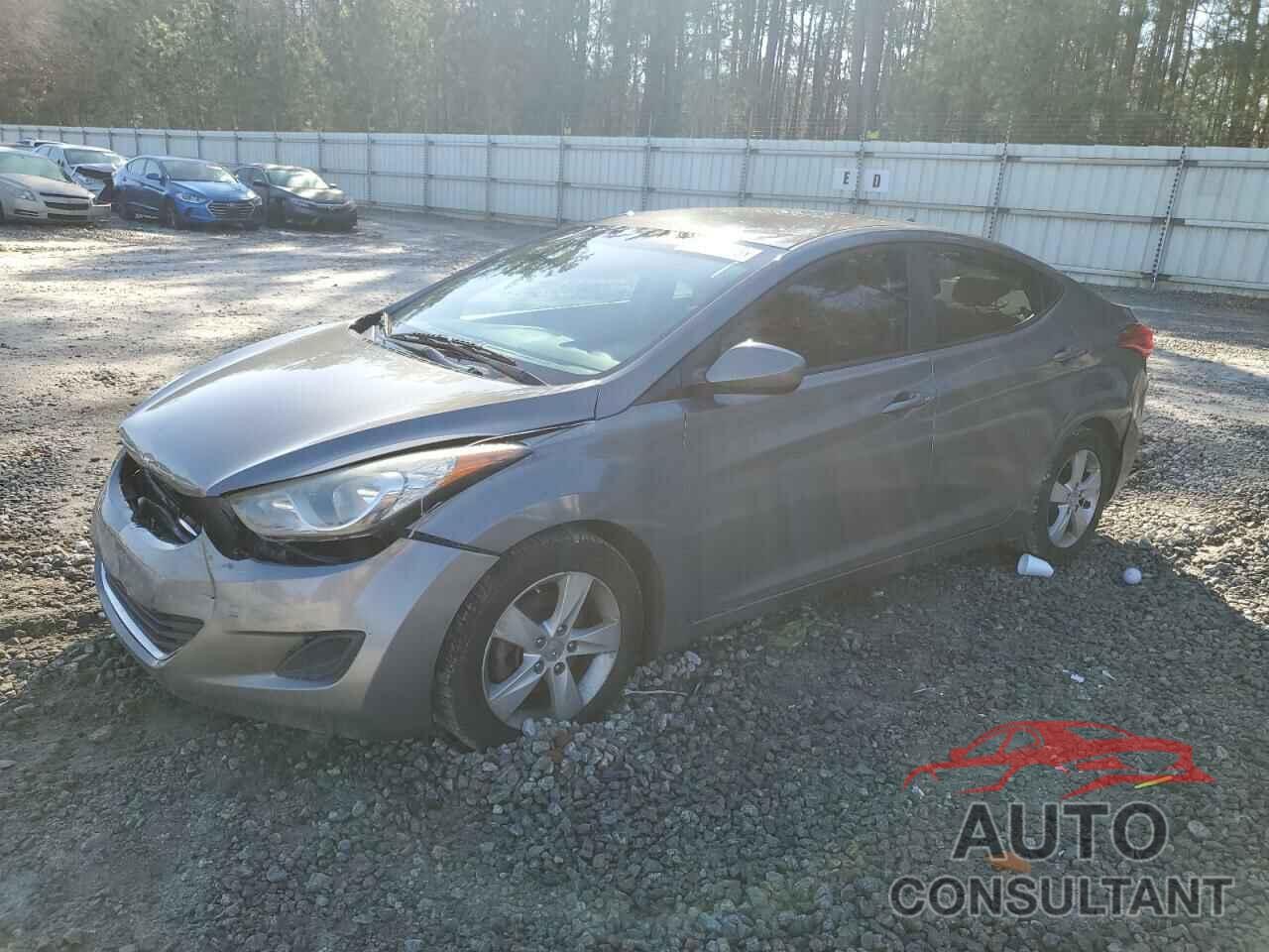 HYUNDAI ELANTRA 2013 - 5NPDH4AE8DH338122