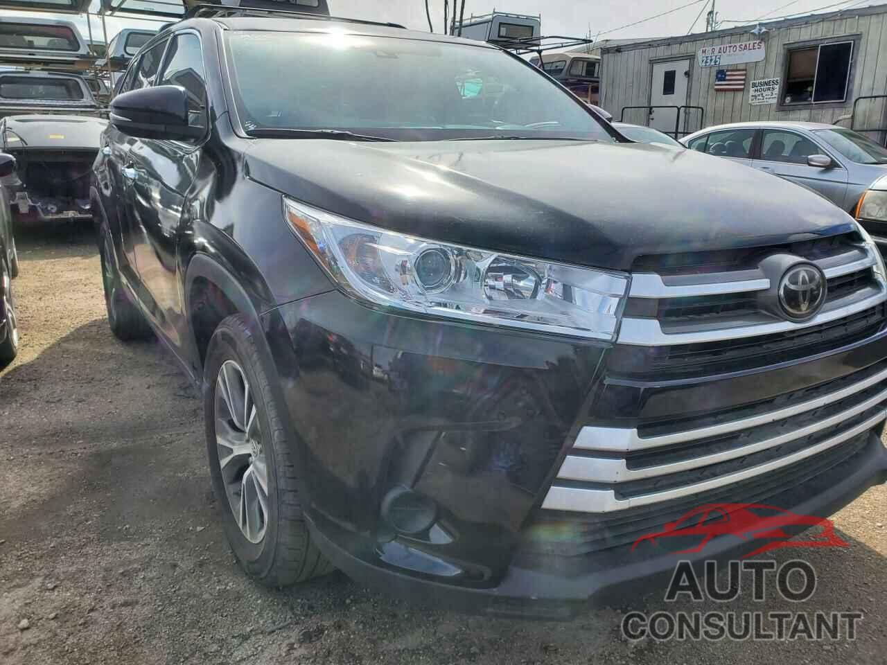 TOYOTA HIGHLANDER 2019 - 5TDZZRFH6KS309325