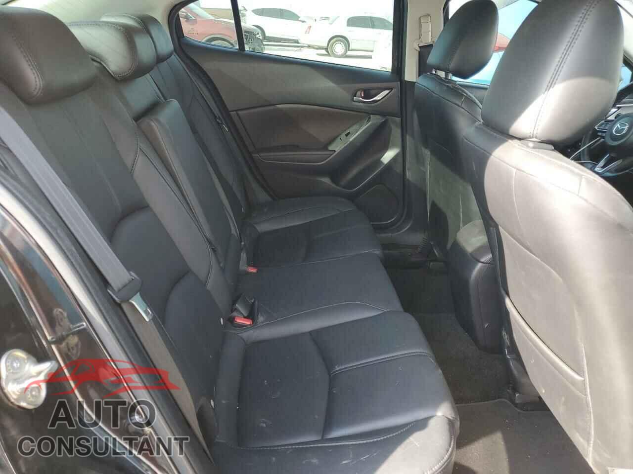 MAZDA 3 2017 - 3MZBN1V70HM144448