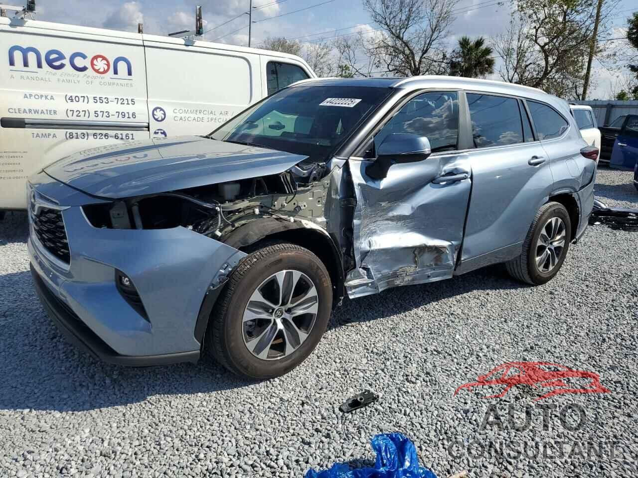 TOYOTA HIGHLANDER 2024 - 5TDKDRAH8RS053982