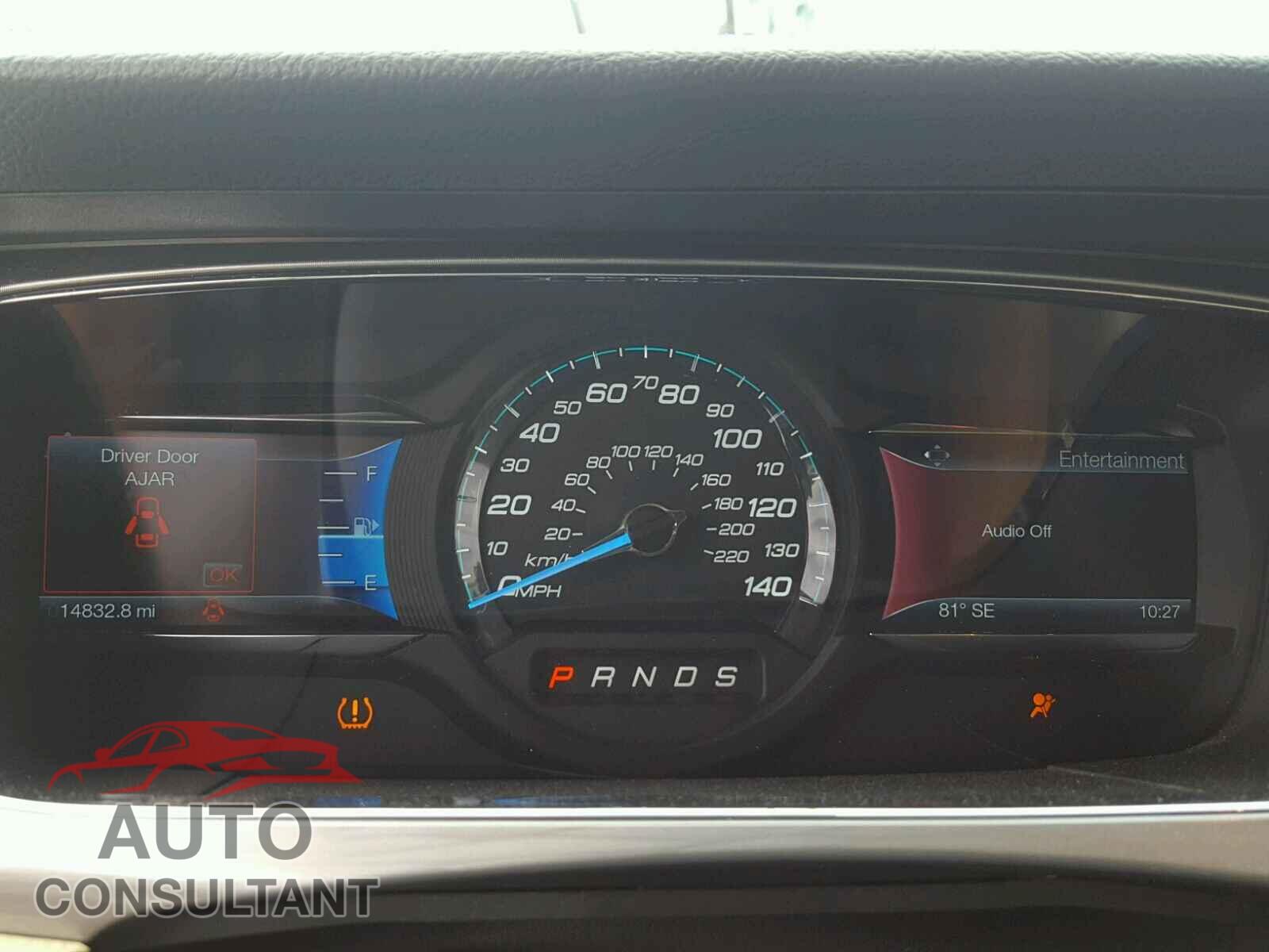 FORD TAURUS 2015 - 1FAHP2E88FG176731