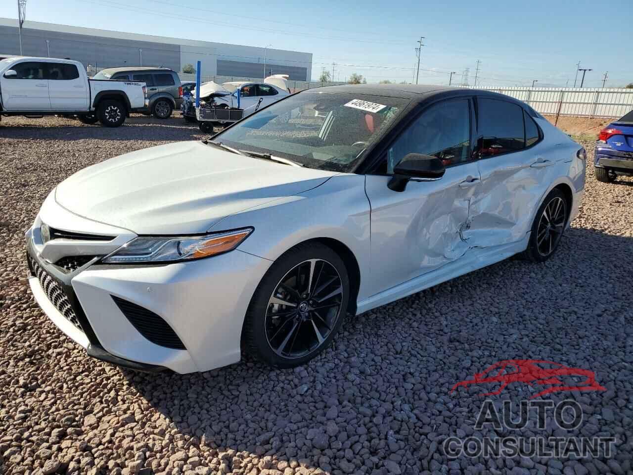 TOYOTA CAMRY 2020 - 4T1KZ1AK7LU034305