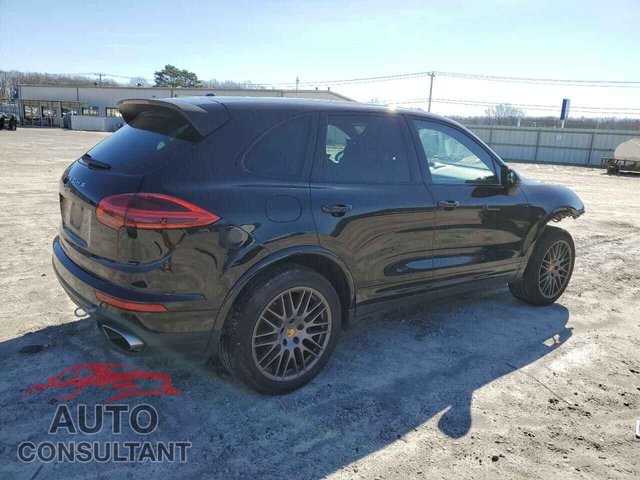 PORSCHE CAYENNE 2017 - WP1AA2A25HKA81573
