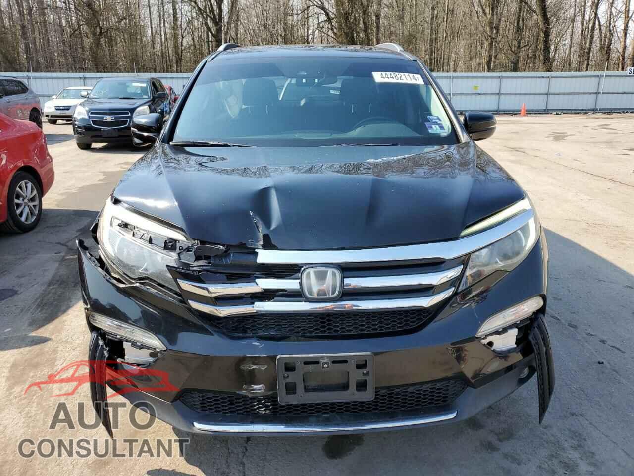 HONDA PILOT 2017 - 5FNYF6H91HB002764