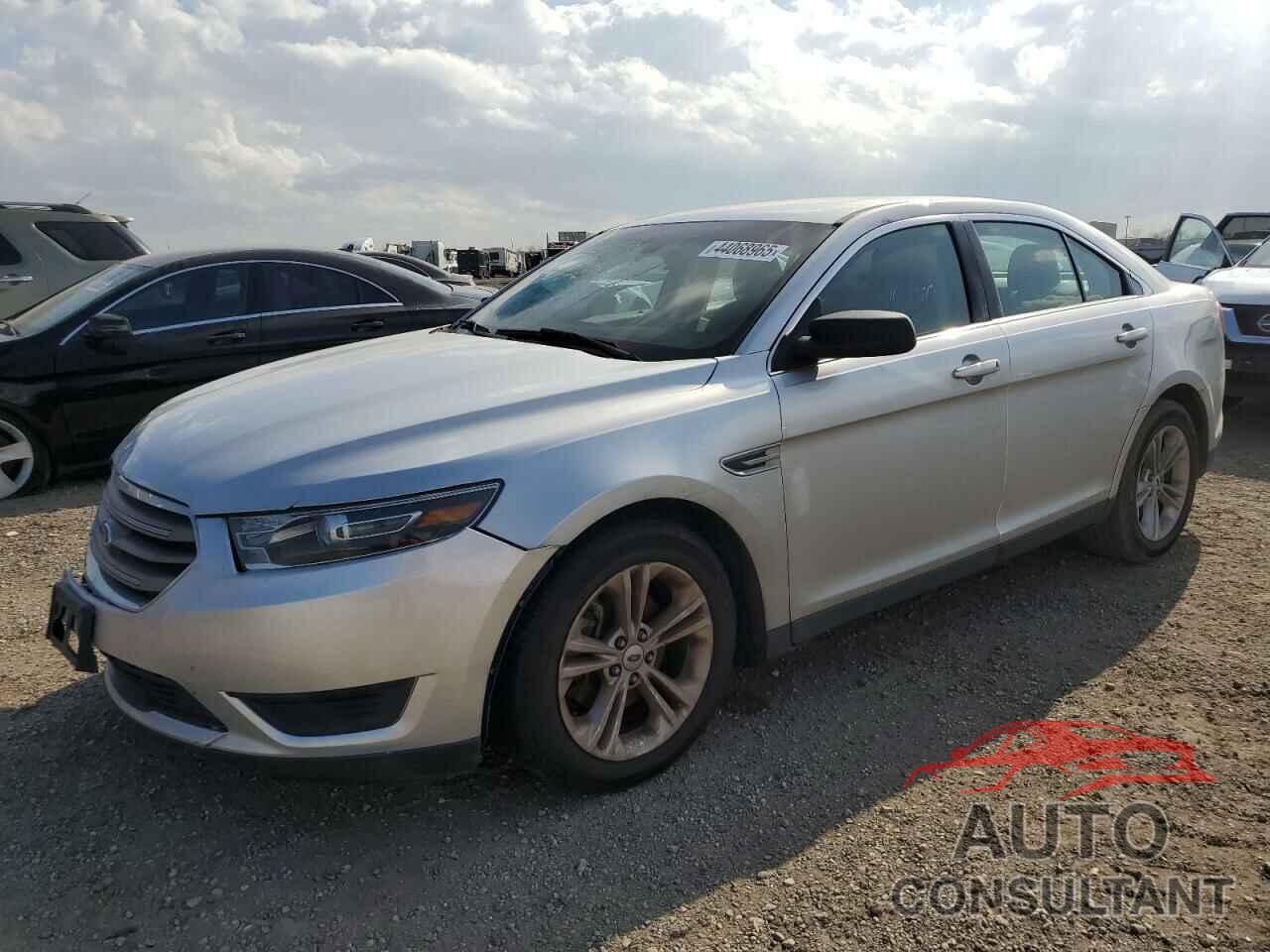 FORD TAURUS 2019 - 1FAHP2D85KG117552