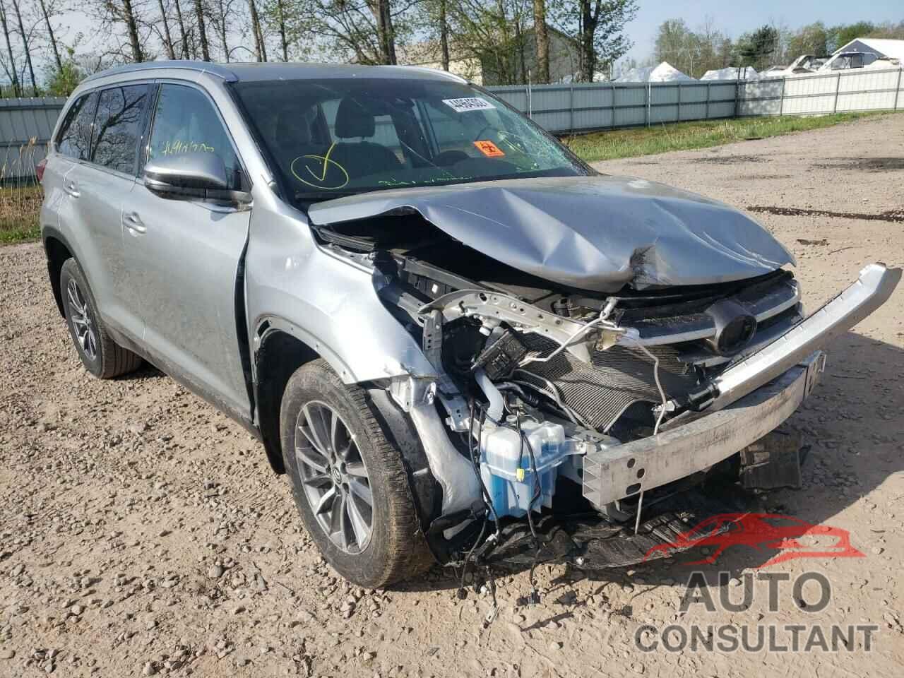 TOYOTA HIGHLANDER 2019 - 5TDJZRFH7KS611879