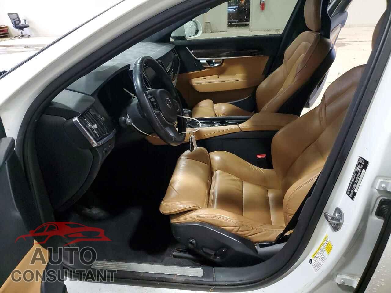 VOLVO S90 2017 - YV1A22MK2H1011846