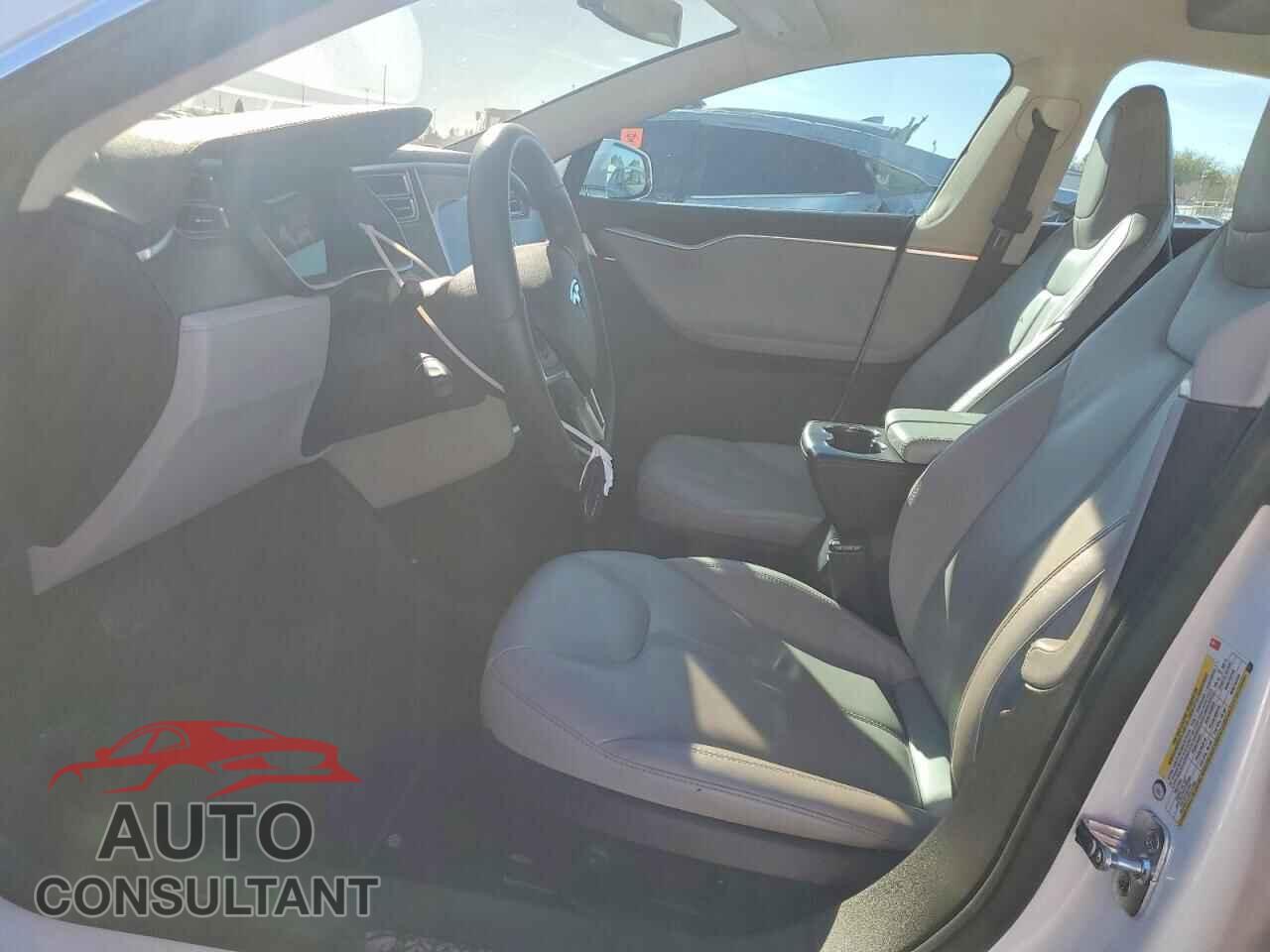 TESLA MODEL S 2014 - 5YJSA1H17EFP40498