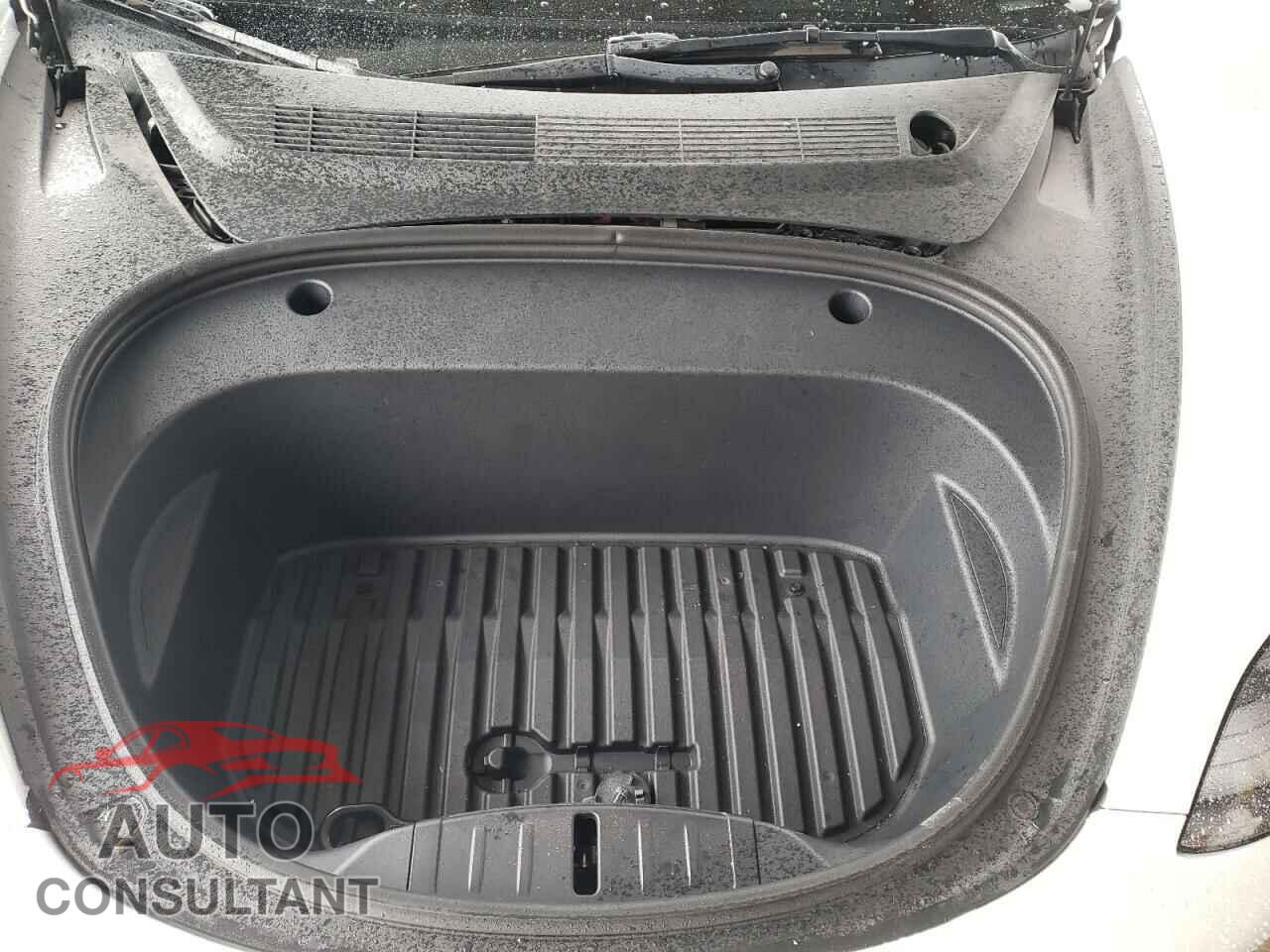 TESLA MODEL 3 2022 - 5YJ3E1EA6NF321815