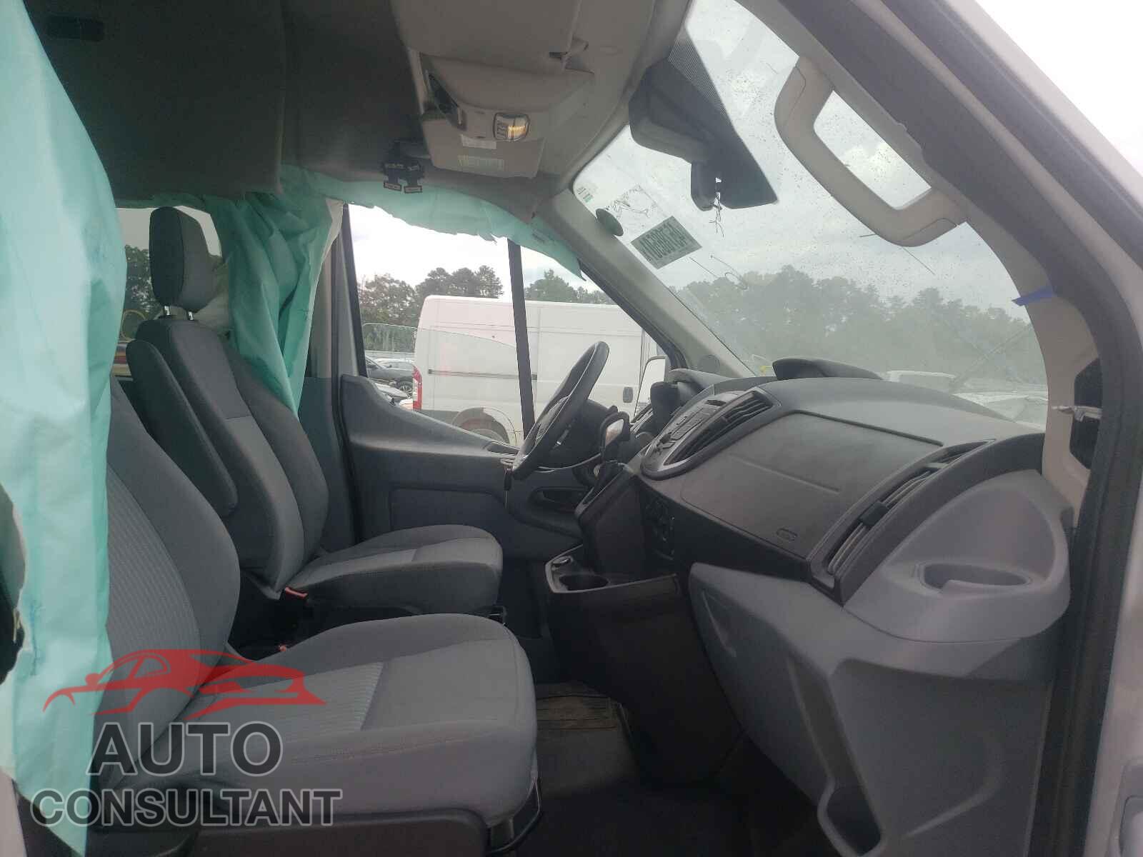 FORD TRANSIT CO 2017 - 1FBAX2CM5HKB01372