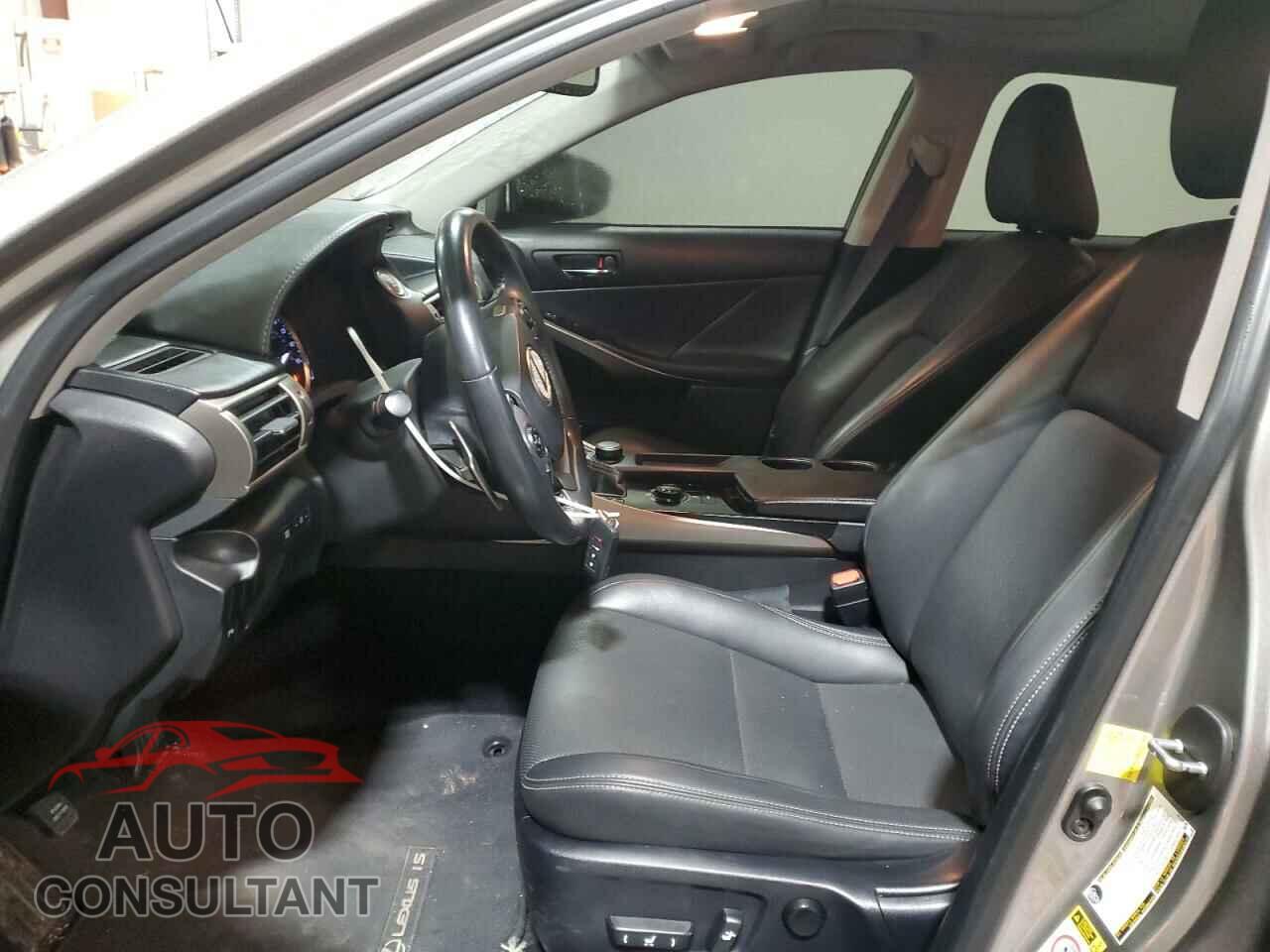 LEXUS IS 2014 - JTHBF1D25E5019306