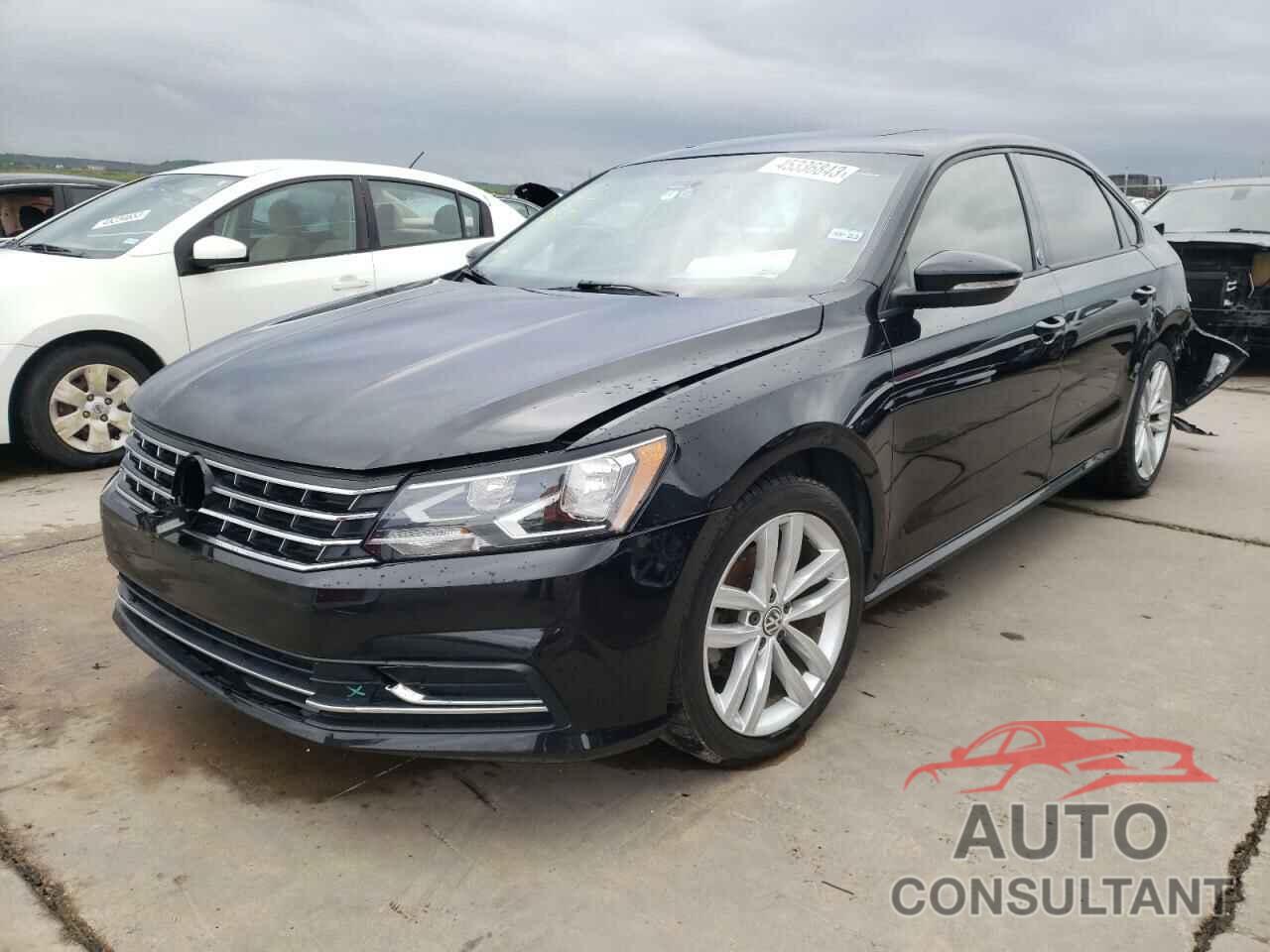VOLKSWAGEN PASSAT 2019 - 1VWLA7A31KC008053