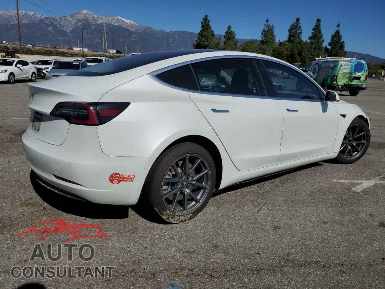 TESLA MODEL 3 2018 - 5YJ3E1EA2JF007475