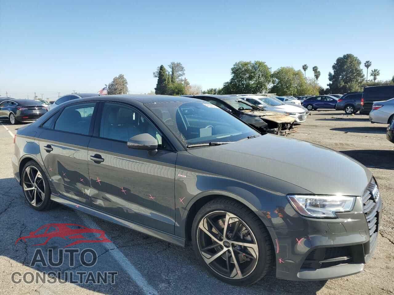 AUDI A3 2020 - WAUBEGFF3LA031883