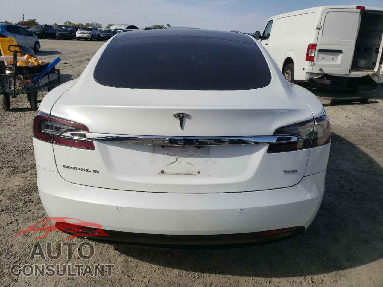 TESLA MODEL S 2017 - 5YJSA1E25HF208748