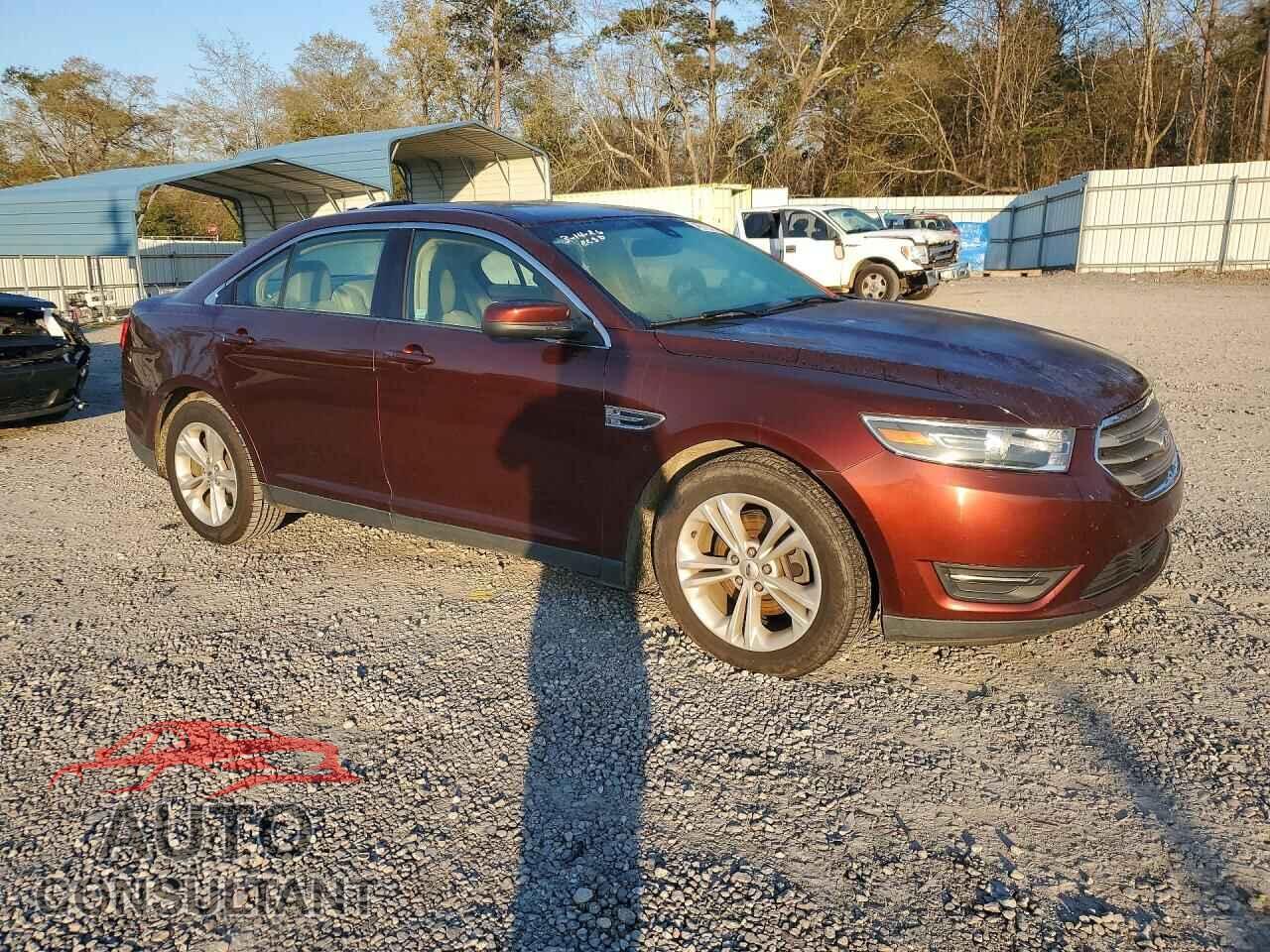 FORD TAURUS 2016 - 1FAHP2E82GG107518