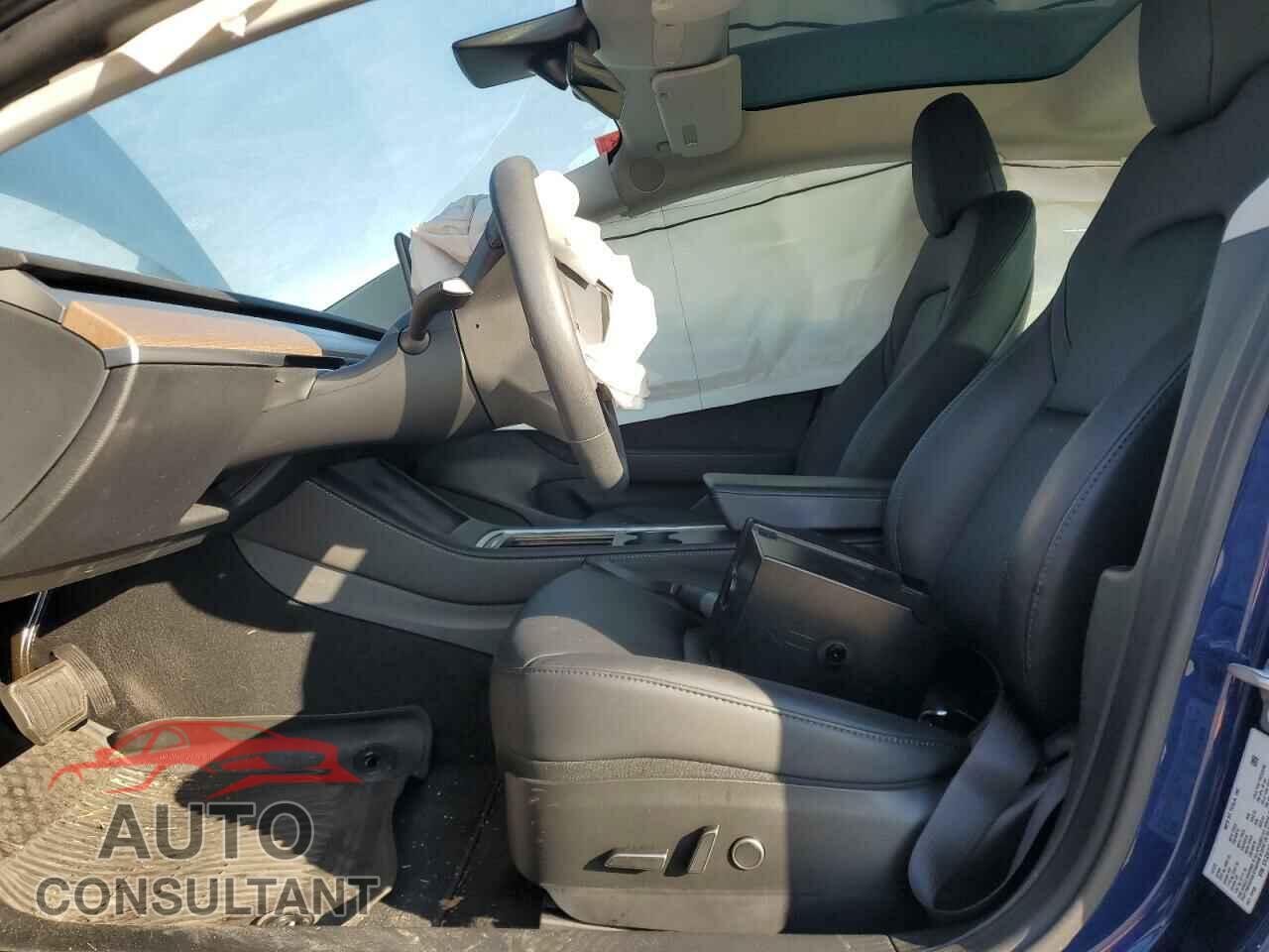 TESLA MODEL 3 2023 - 5YJ3E1EBXPF706595