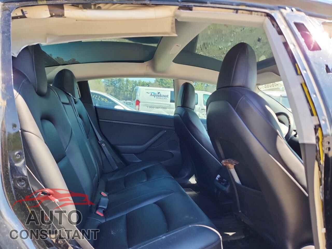 TESLA MODEL 3 2021 - 5YJ3E1EB9MF028238