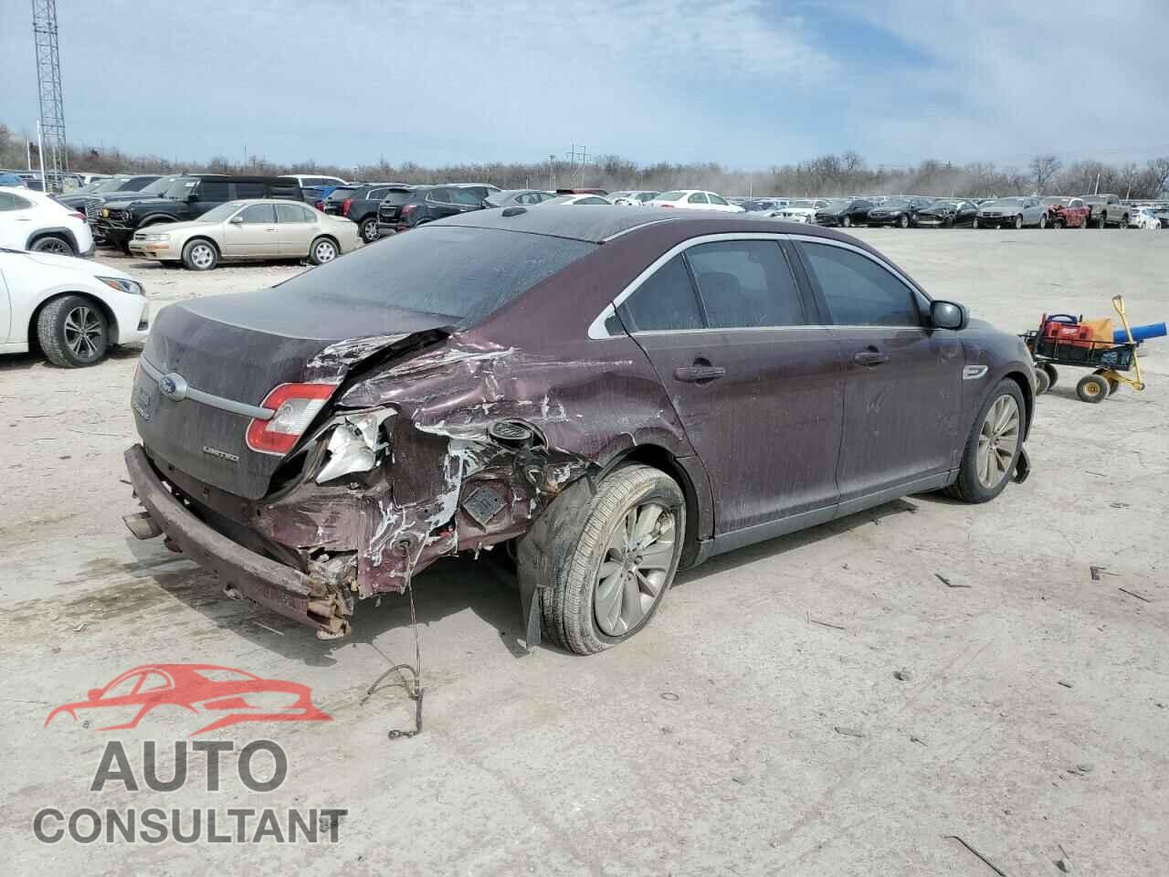 FORD TAURUS 2011 - 1FAHP2FW2BG102440