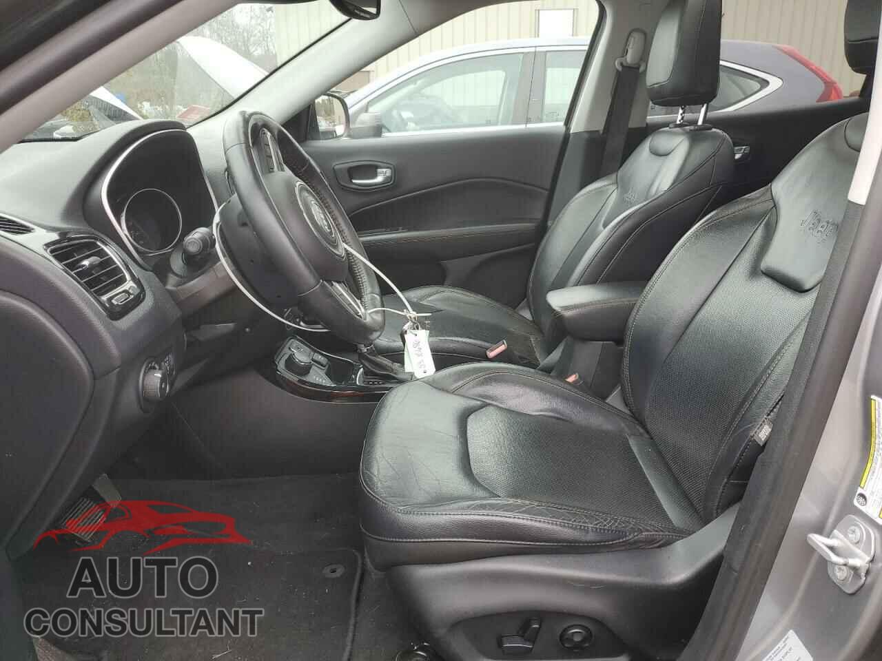 JEEP COMPASS 2018 - 3C4NJDCB5JT137933