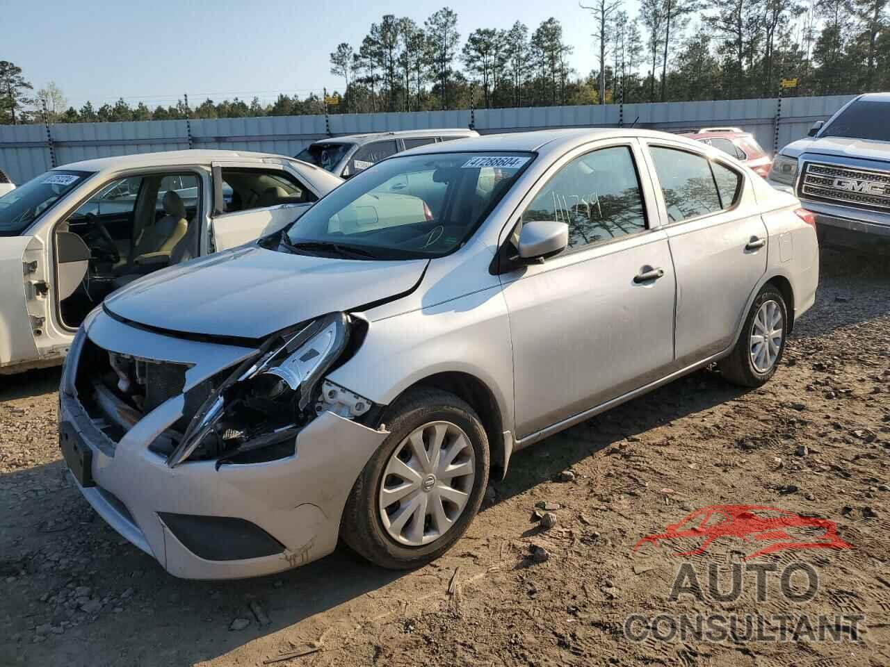 NISSAN VERSA 2019 - 3N1CN7APXKL803426