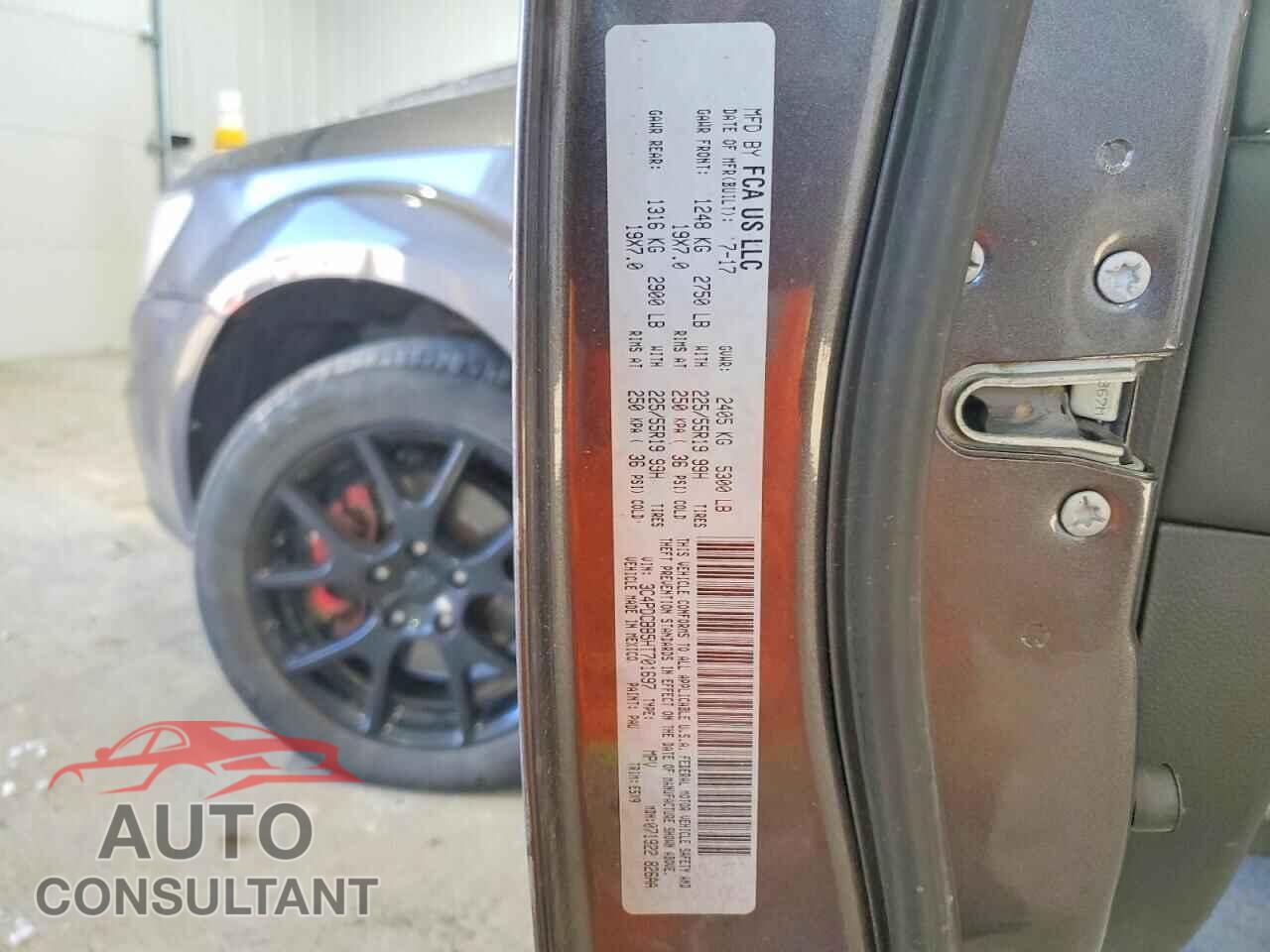 DODGE JOURNEY 2017 - 3C4PDCBB5HT701697