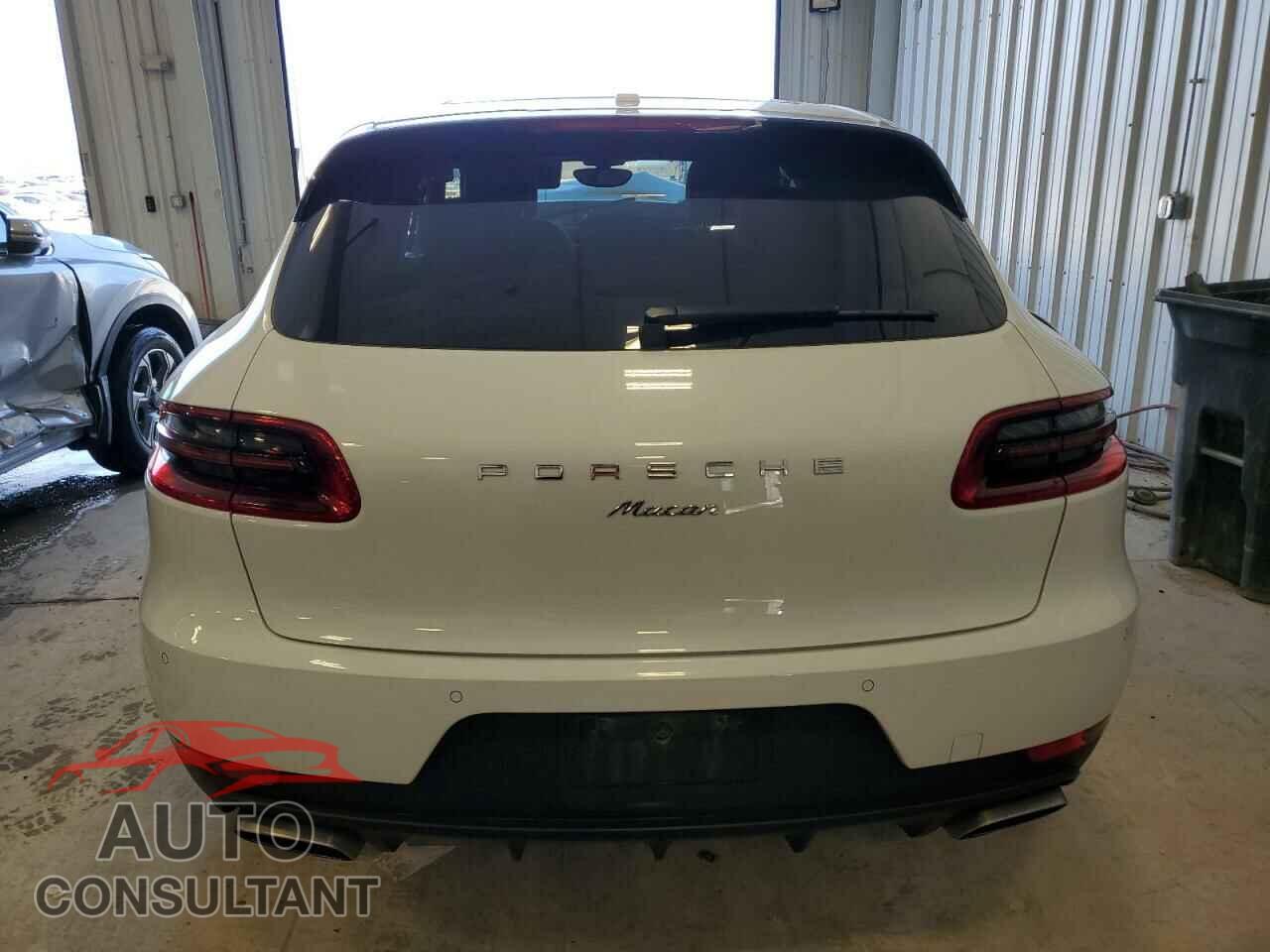 PORSCHE MACAN 2017 - WP1AA2A57HLB00757