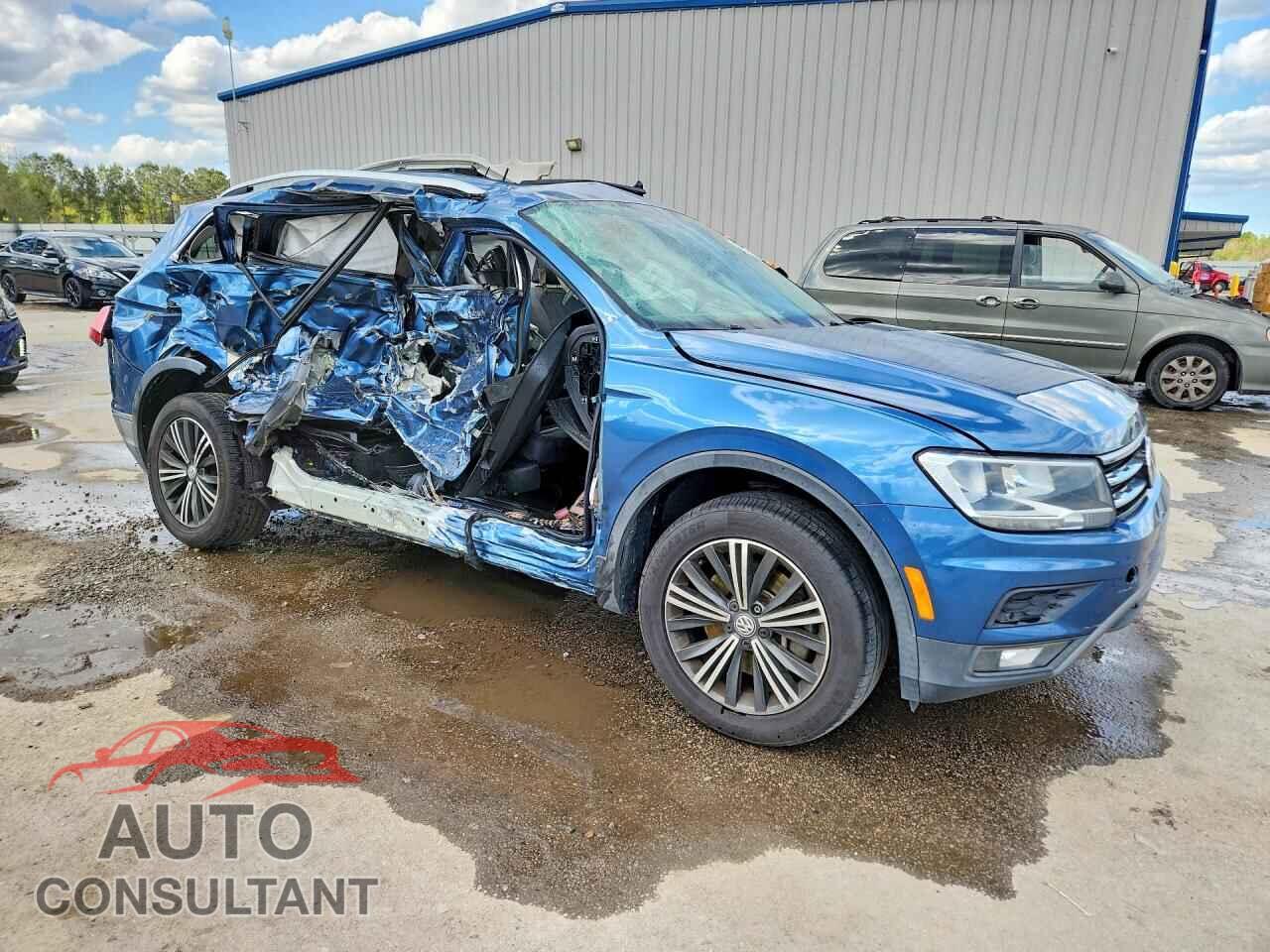 VOLKSWAGEN TIGUAN 2019 - 3VV3B7AX0KM102427