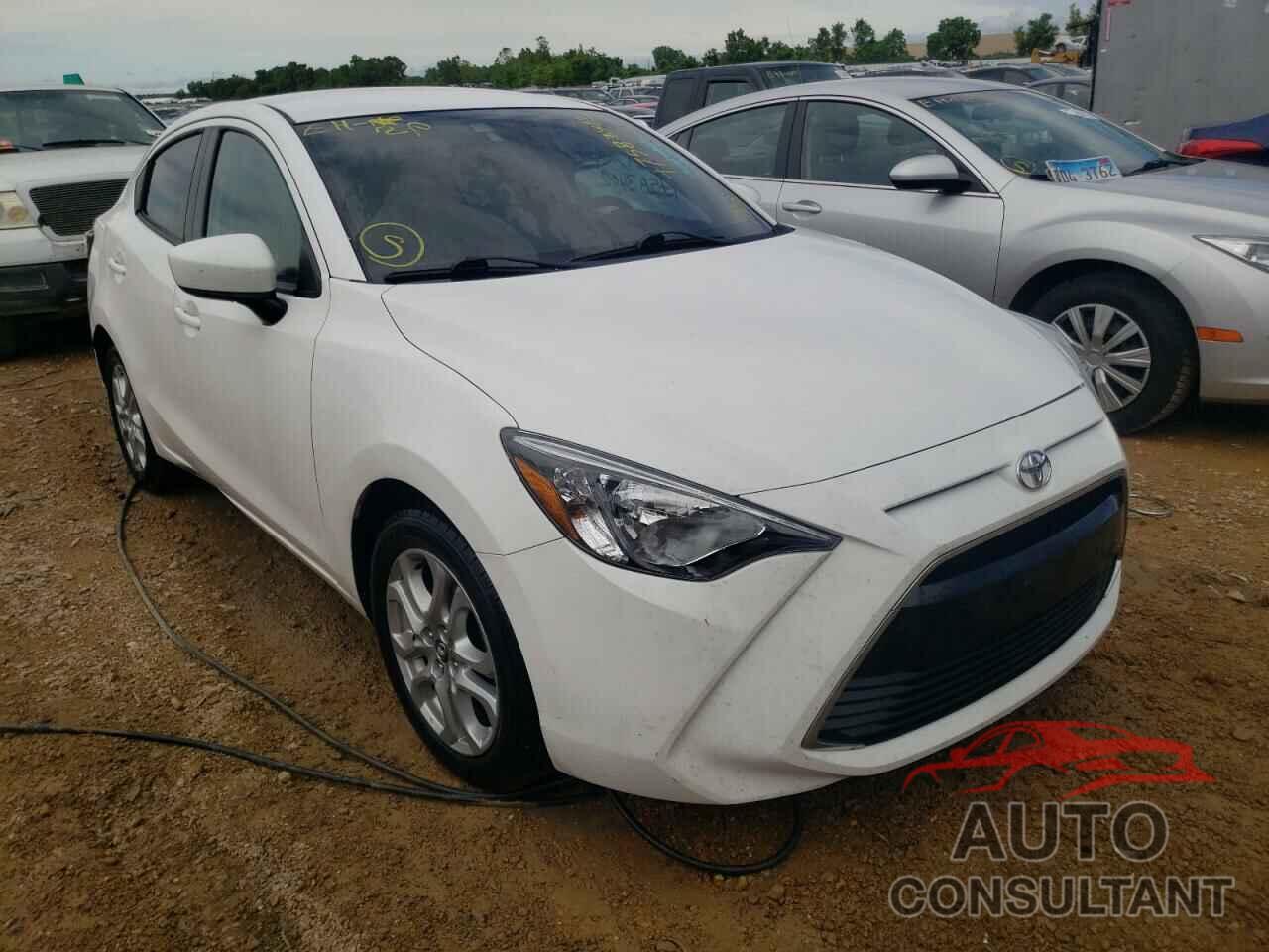 TOYOTA YARIS 2017 - 3MYDLBYV8HY147383