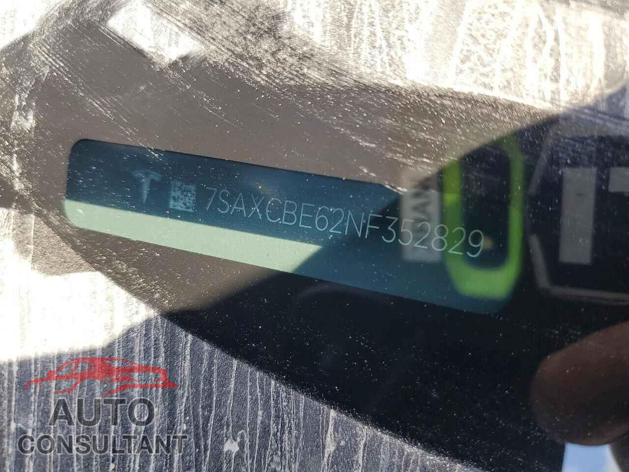 TESLA MODEL X 2022 - 7SAXCBE62NF352829