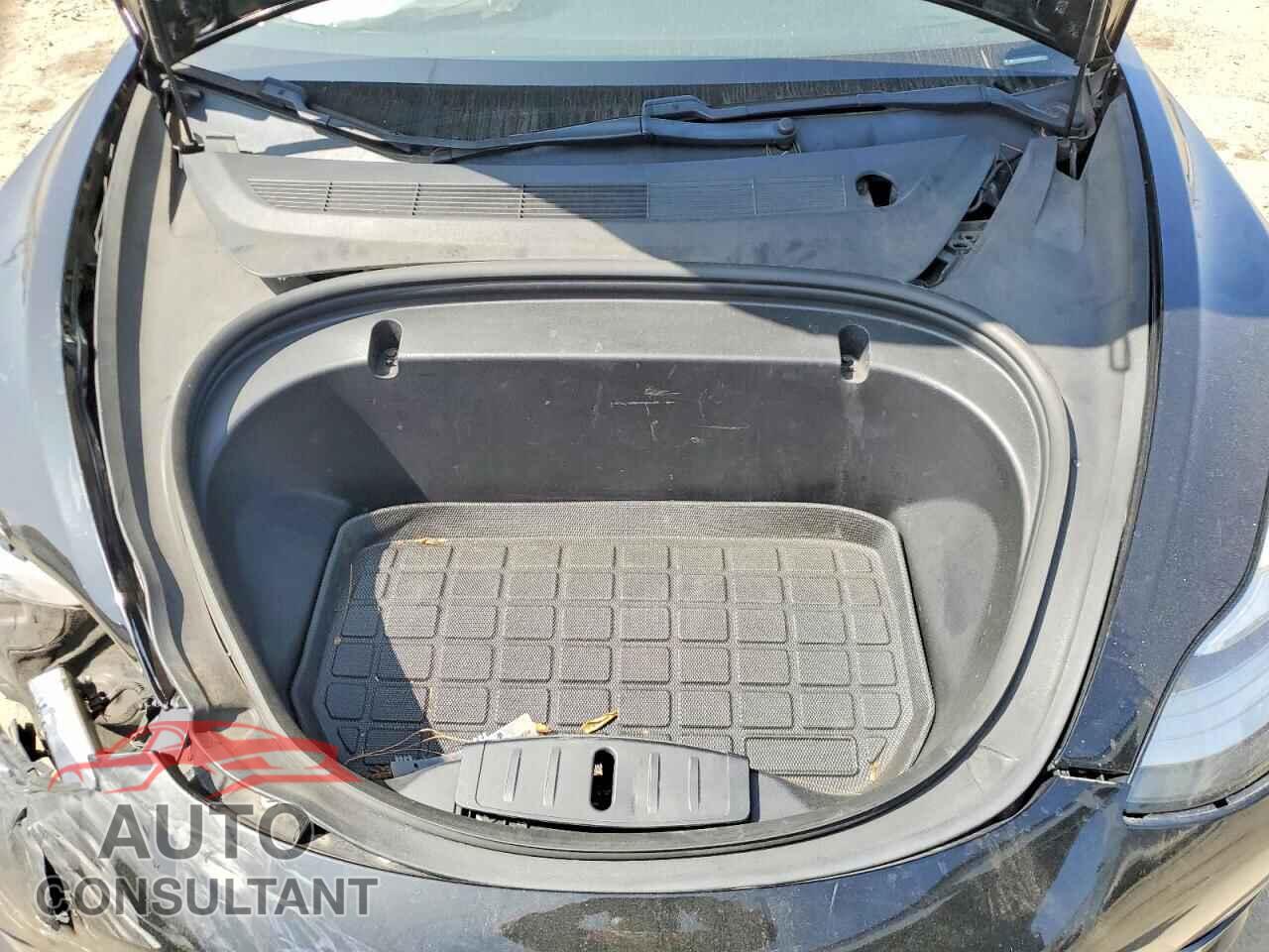 TESLA MODEL 3 2020 - 5YJ3E1EB5LF599725