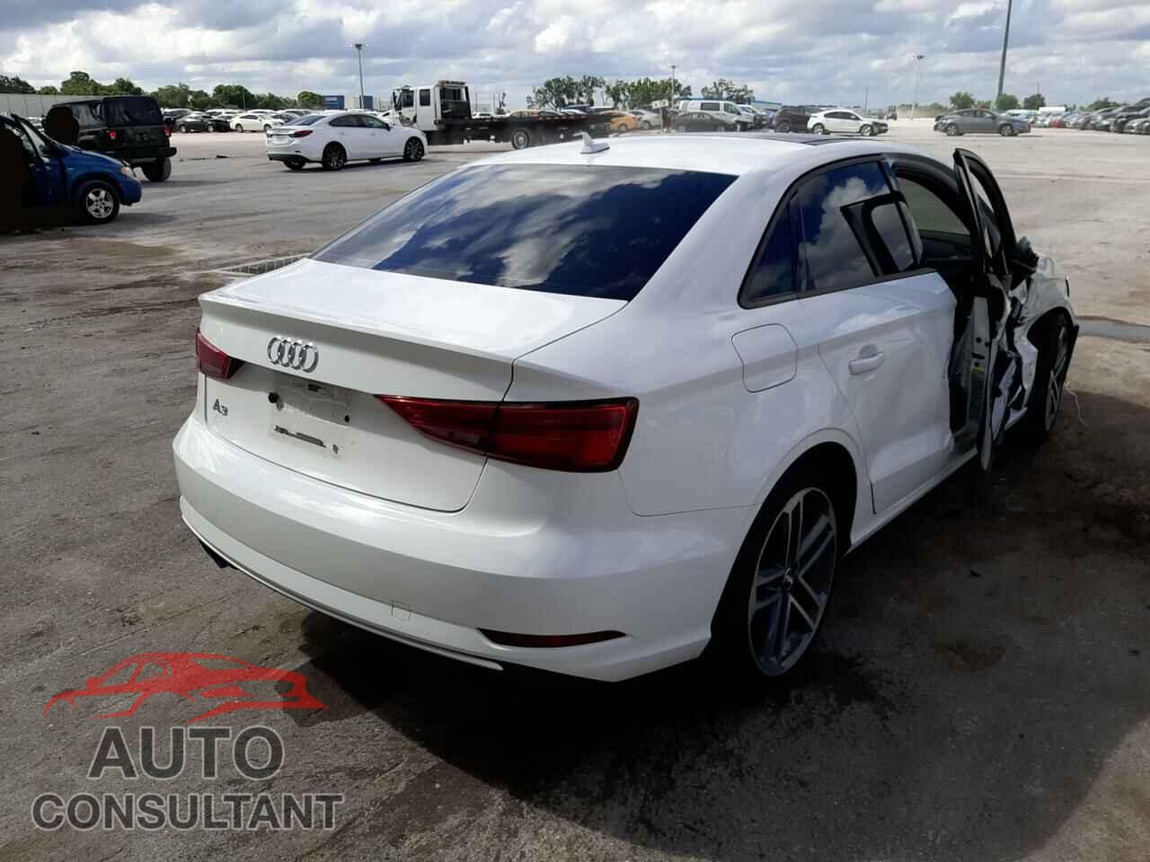 AUDI A3 2018 - WAUAUGFF7J1016749
