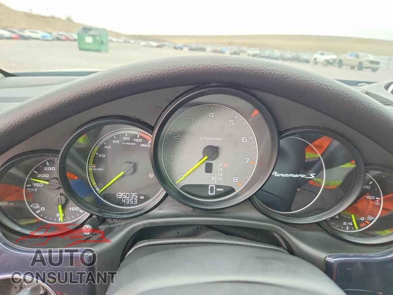 PORSCHE PANAMERA 2015 - WP0AD2A70FL040621