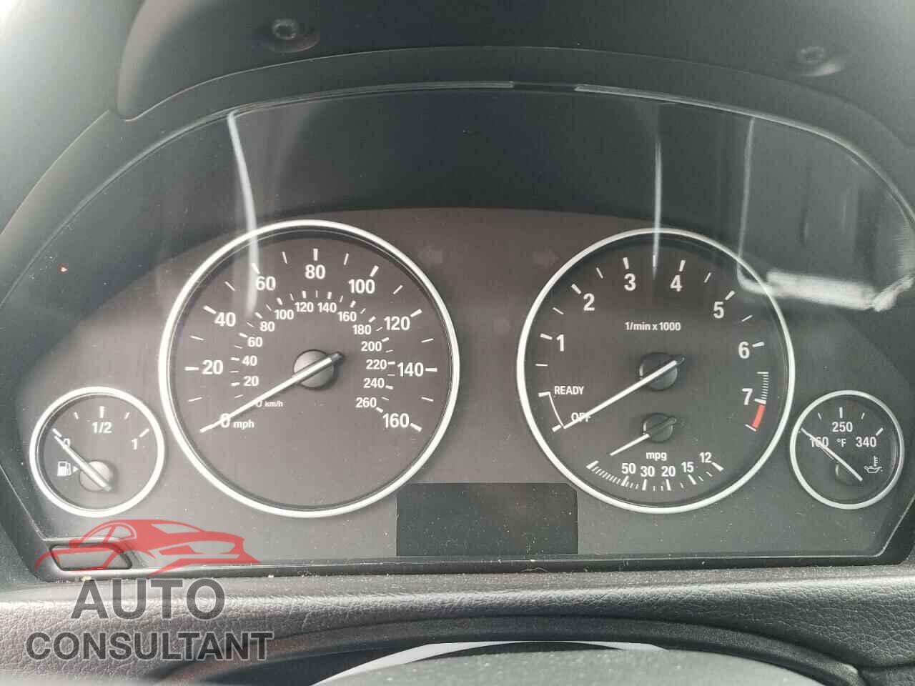 BMW 3 SERIES 2017 - WBA8A3C3XHA067067