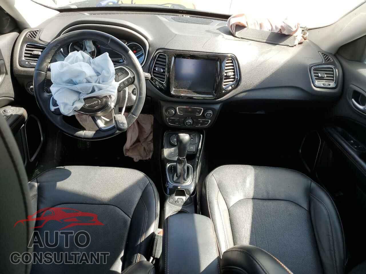 JEEP COMPASS 2021 - 3C4NJDCB1MT512317