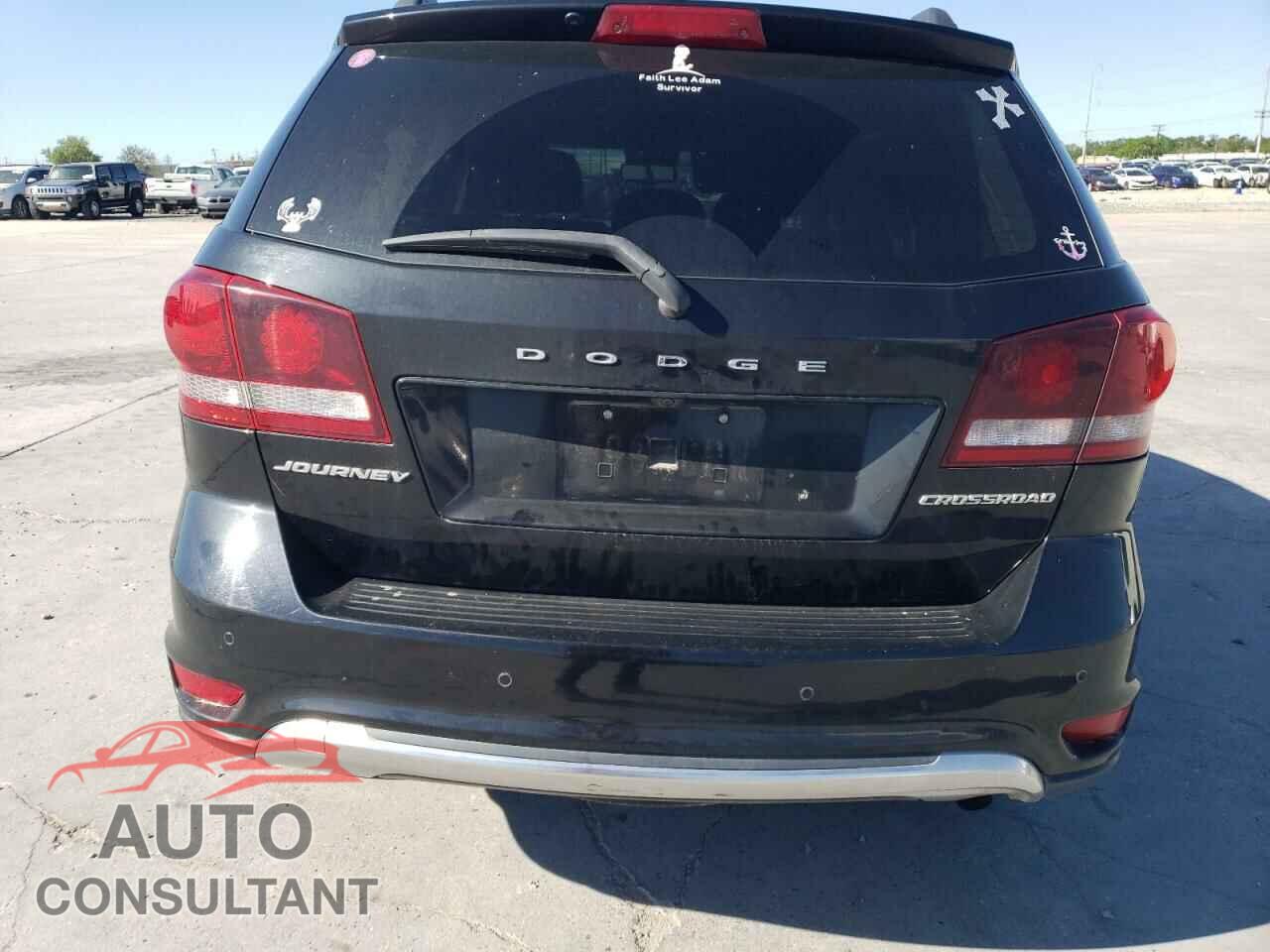 DODGE JOURNEY 2017 - 3C4PDCGB8HT675427