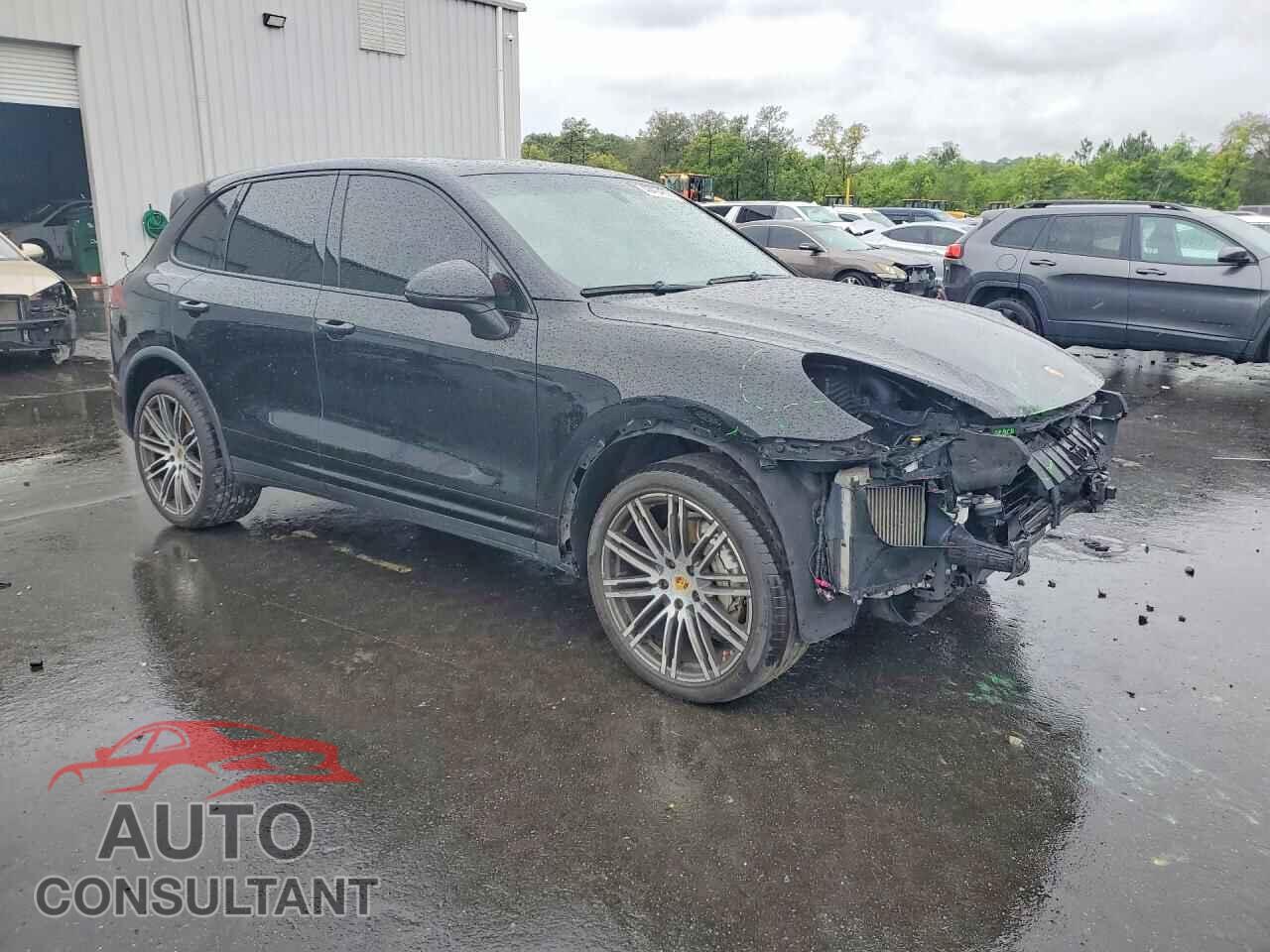 PORSCHE CAYENNE 2017 - WP1AB2A24HLA53545