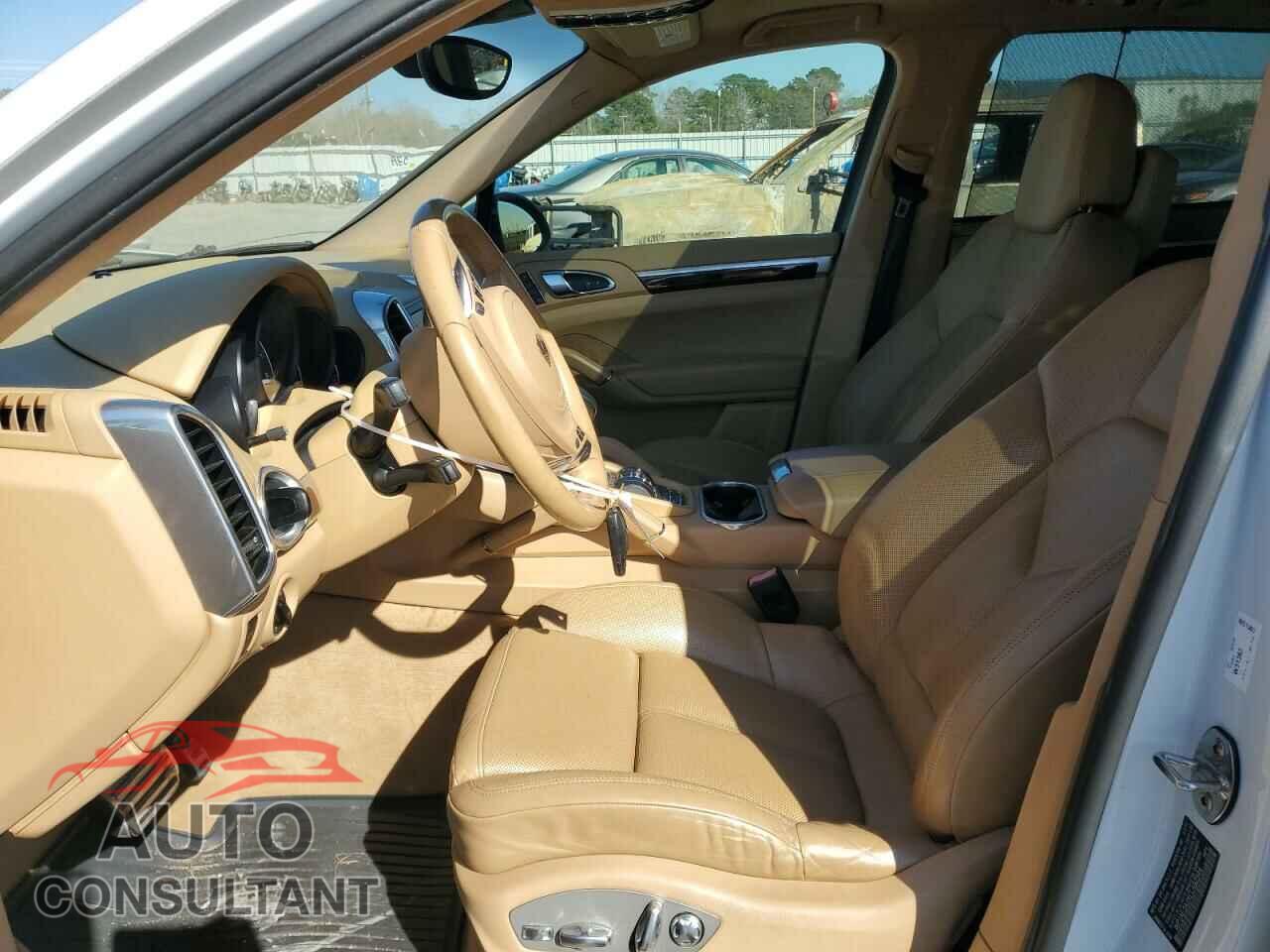 PORSCHE CAYENNE 2012 - WP1AE2A2XCLA92544