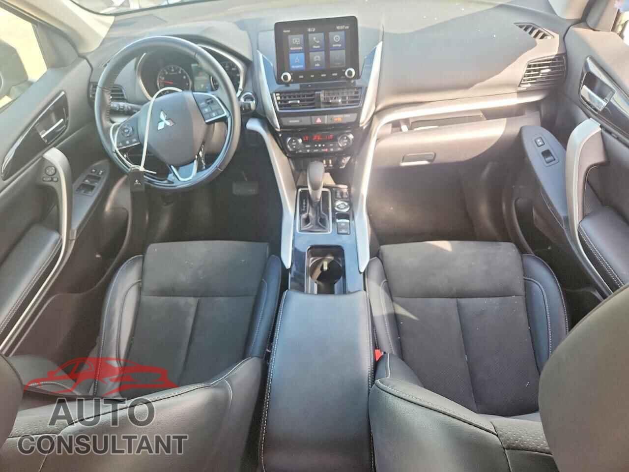 MITSUBISHI ECLIPSE 2024 - JA4ATWAA3RZ044941
