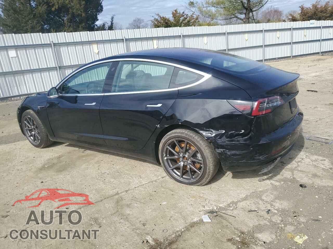 TESLA MODEL 3 2019 - 5YJ3E1EA0KF305377