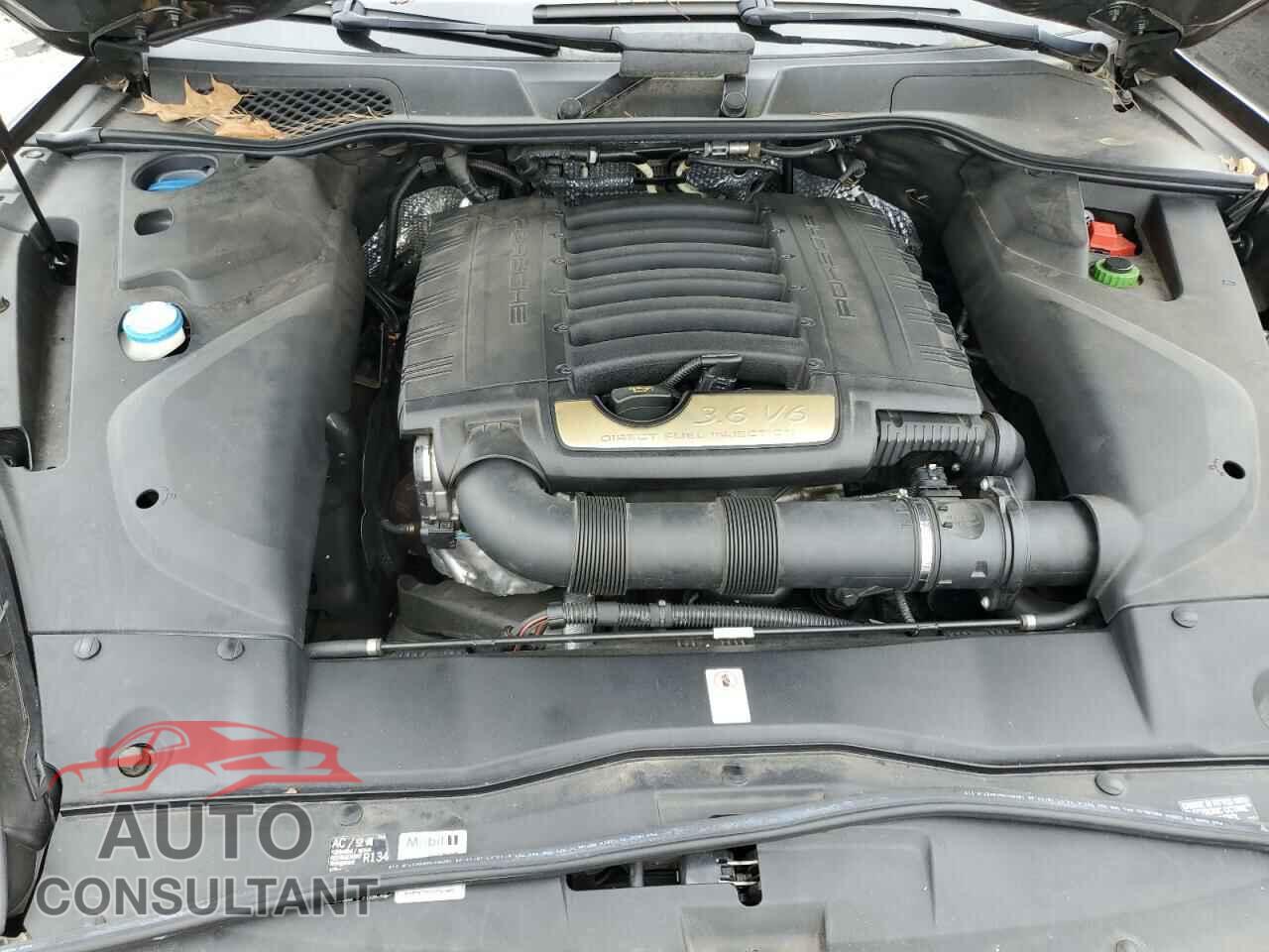PORSCHE CAYENNE 2016 - WP1AA2A2XGLA11205