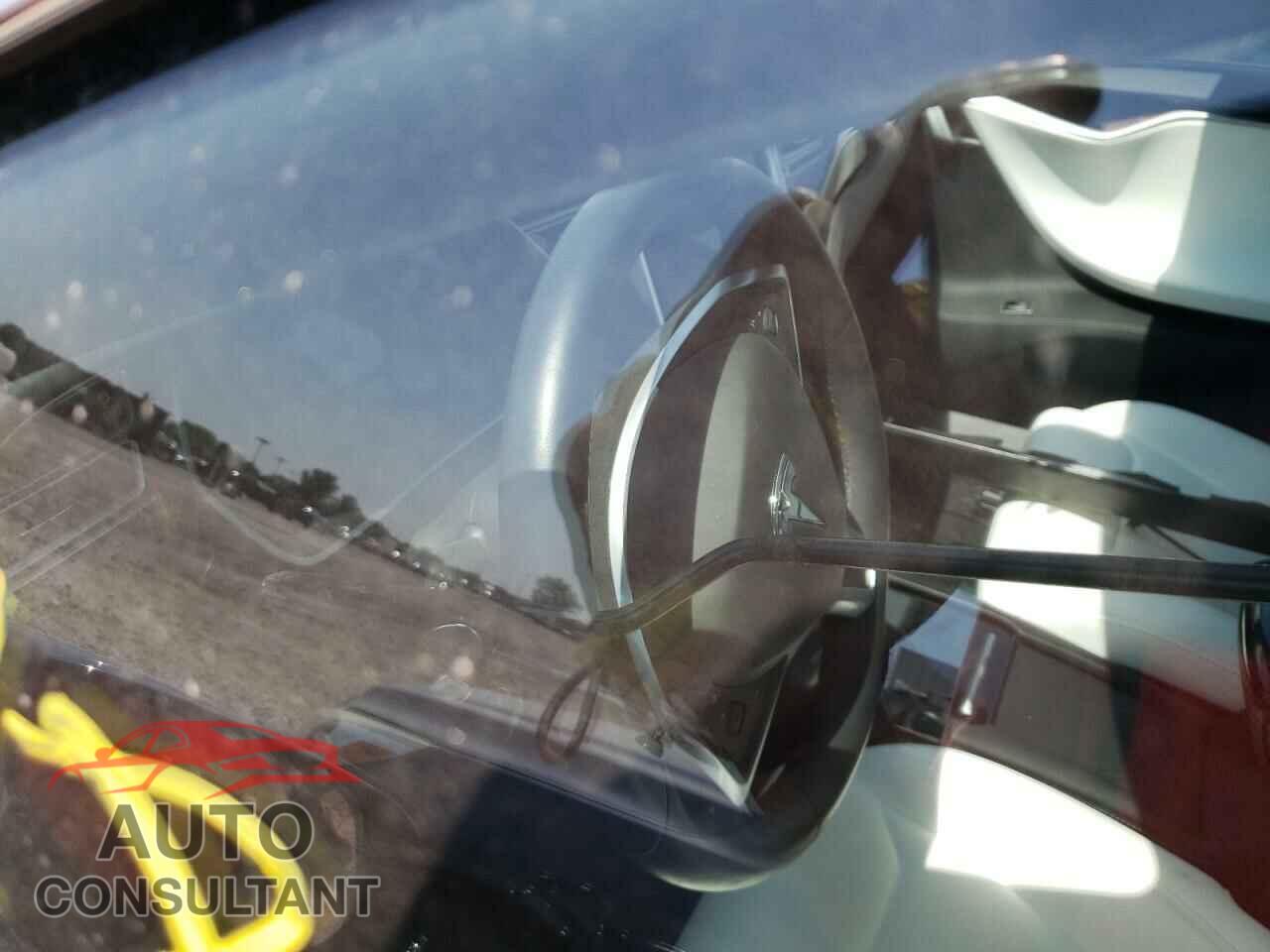 TESLA MODEL S 2018 - 5YJSA1E25JF245241