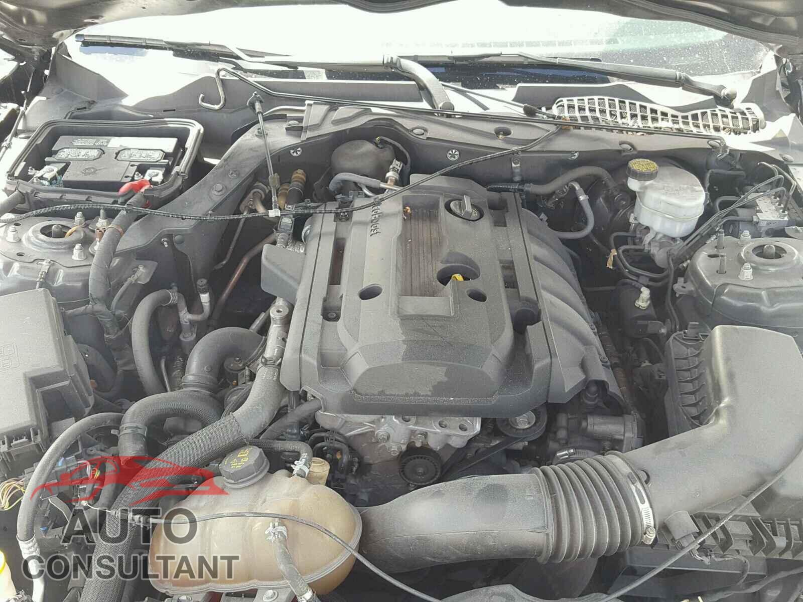FORD MUSTANG 2015 - 1FA6P8TH2F5301151