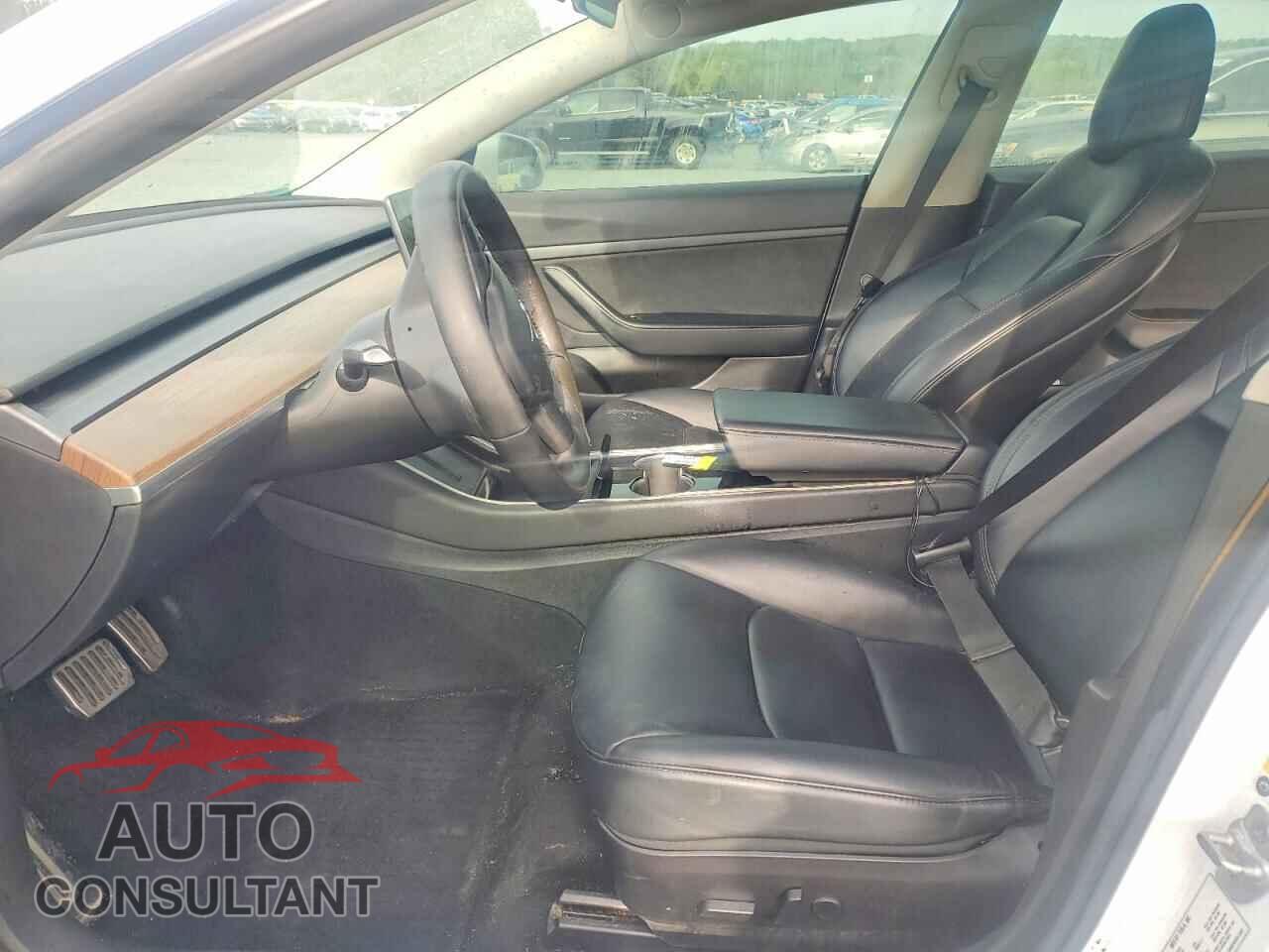 TESLA MODEL 3 2020 - 5YJ3E1EAXLF504664