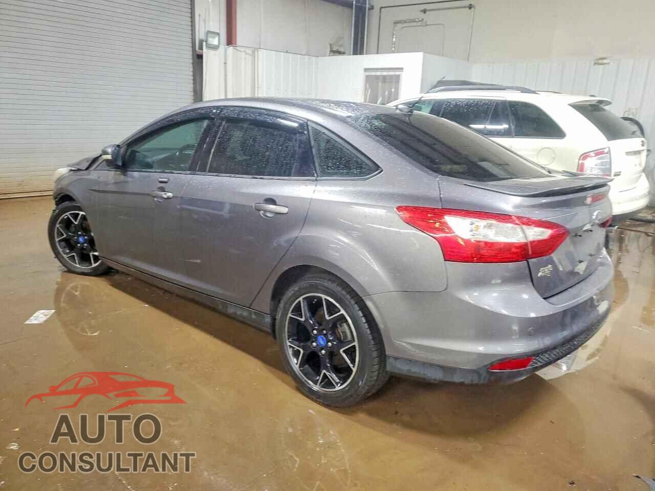 FORD FOCUS 2013 - 1FADP3F20DL114579