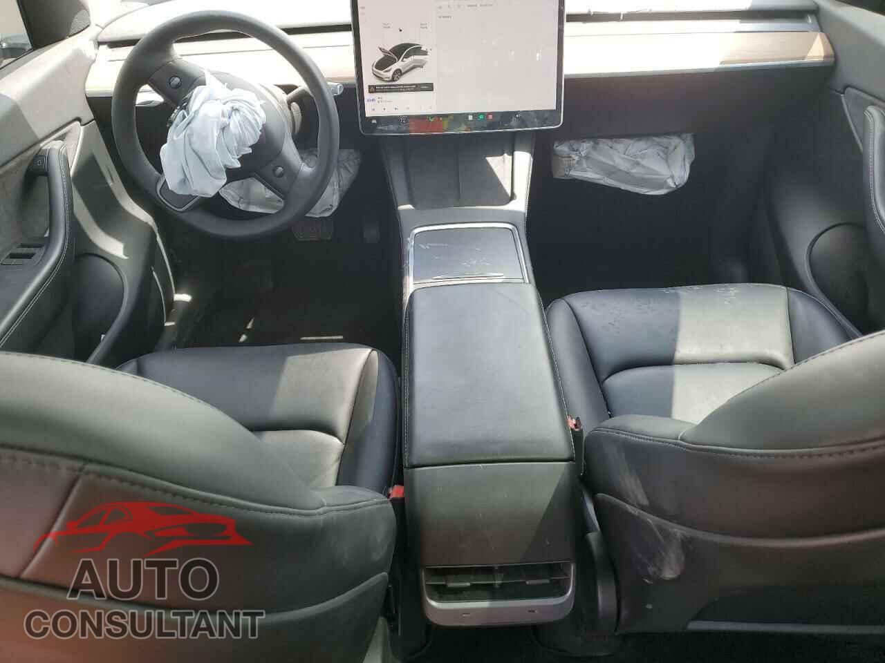 TESLA MODEL Y 2022 - 7SAYGAEE3NF314178